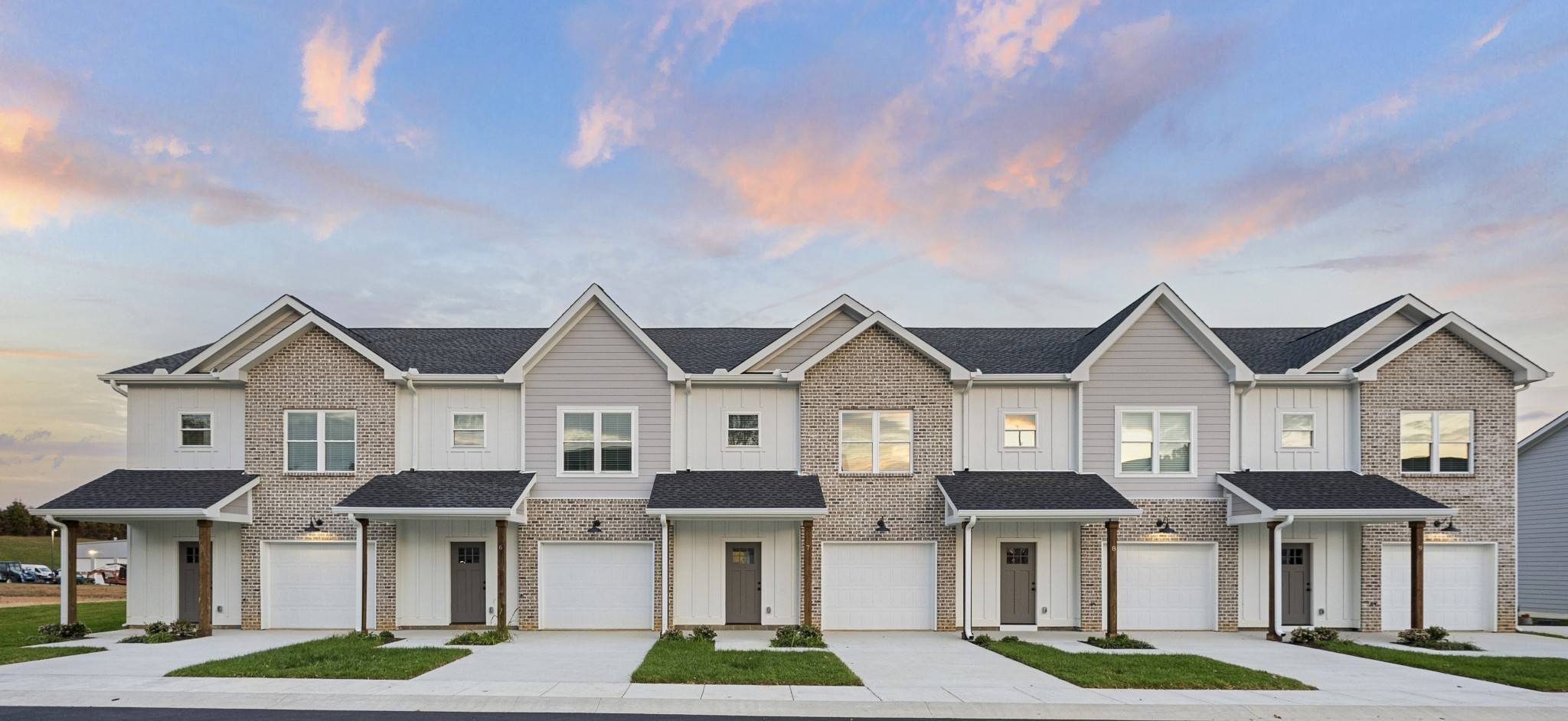 2624 S Main St #7, Springfield, TN 37172