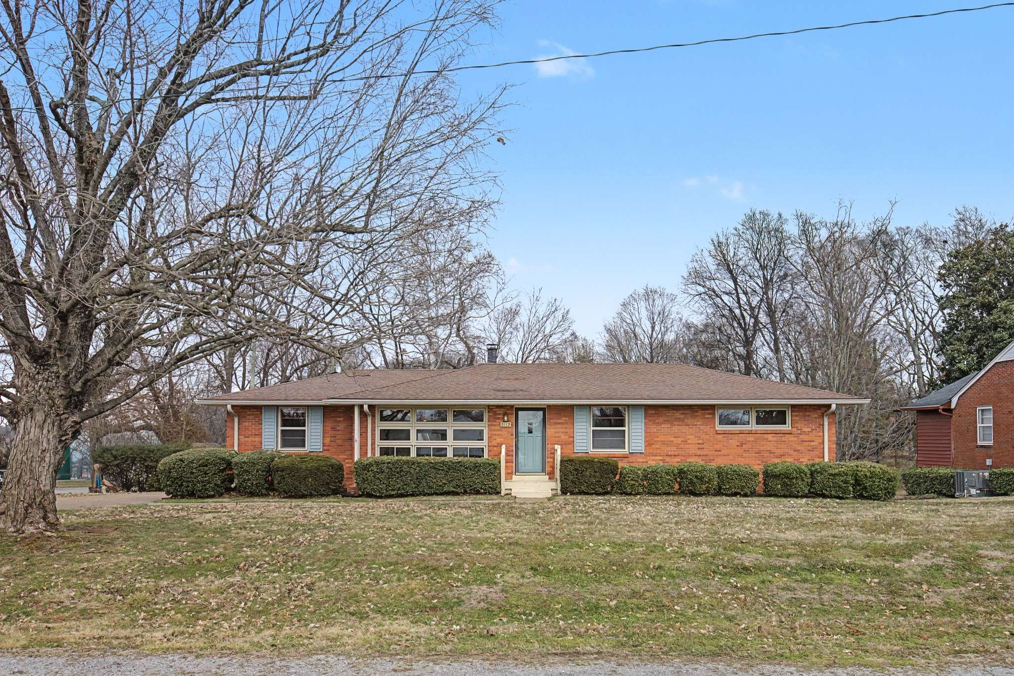 2112 June Dr, Nashville, TN 37214