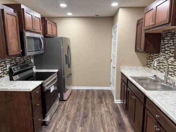 740 Kings Ln, Tullahoma, TN 37388