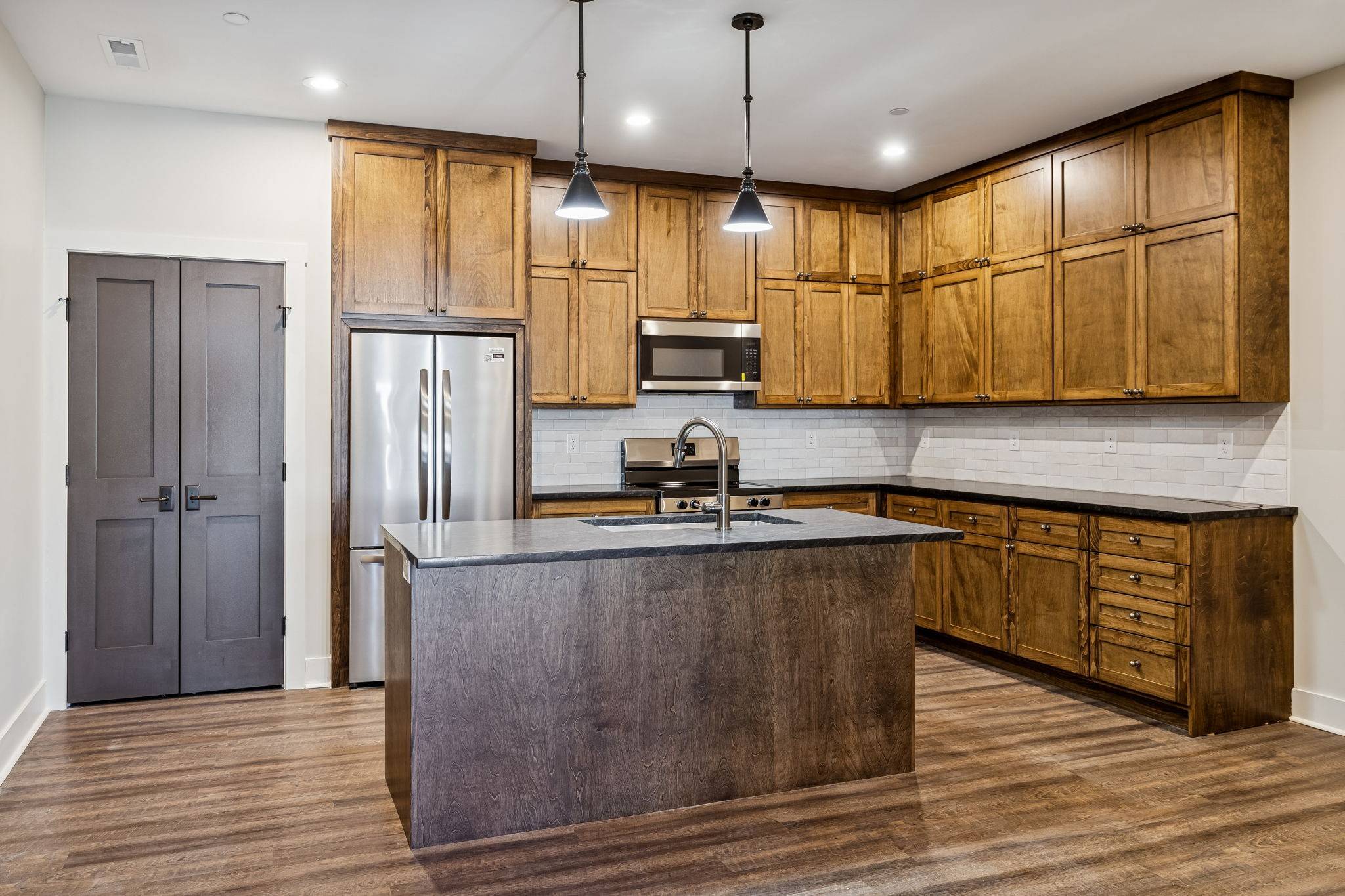 118 N Main St #C, Ashland City, TN 37015