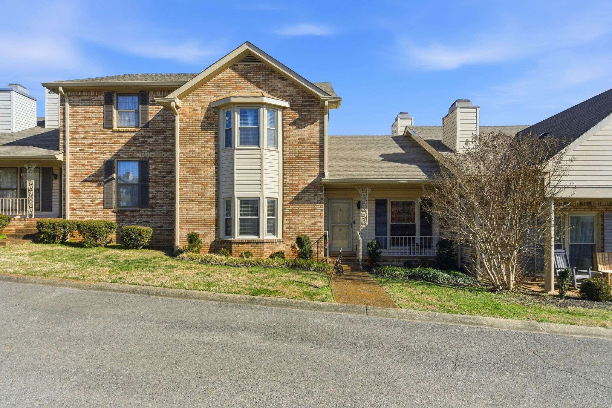 1818 Memorial Dr #Unit 18, Clarksville, TN 37043