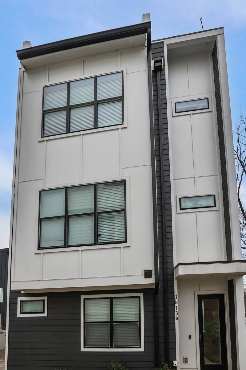 1813B Hermosa St, Nashville, TN 37208