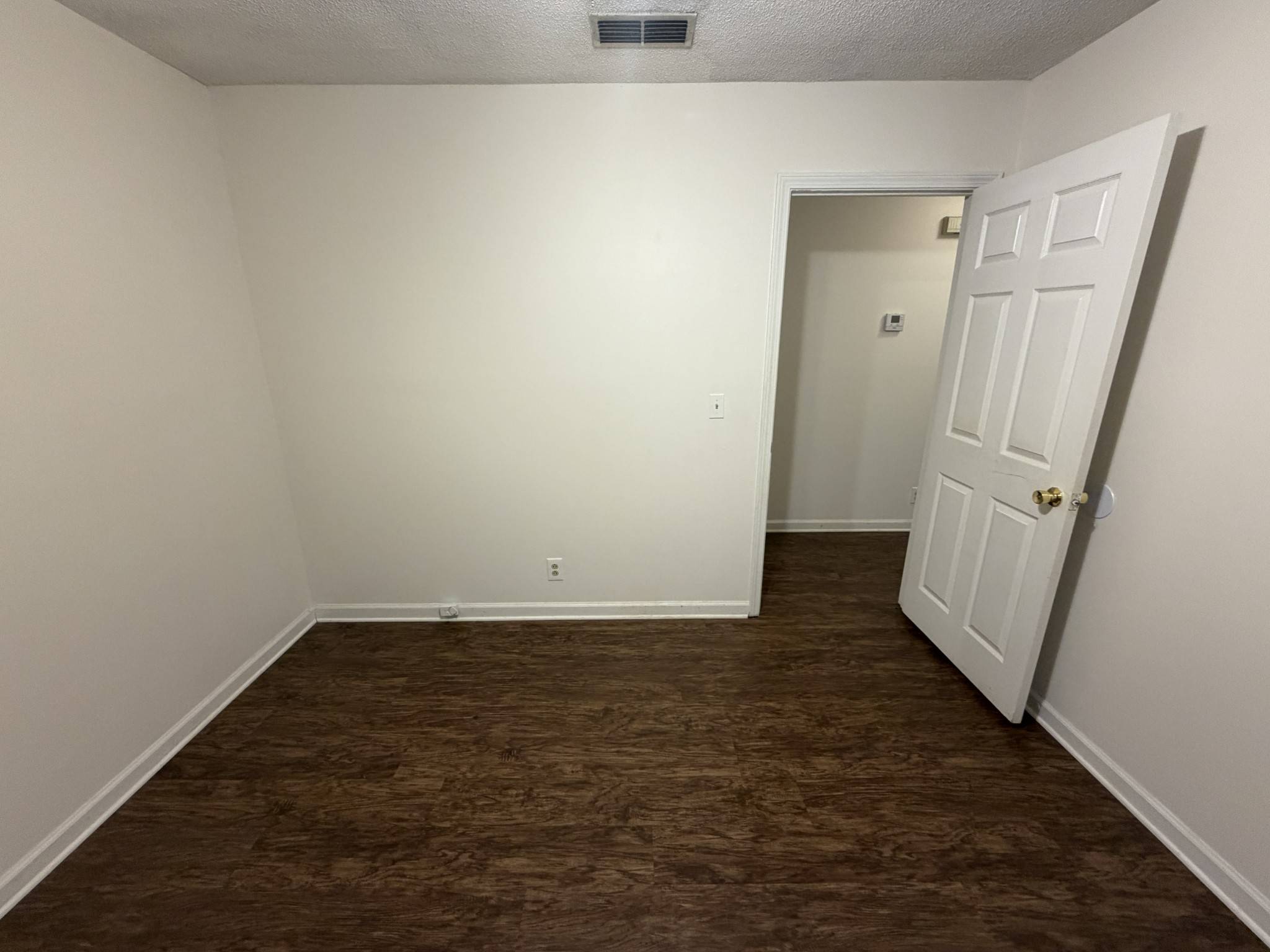 2578 Oak Hill Dr, Murfreesboro, TN 37130