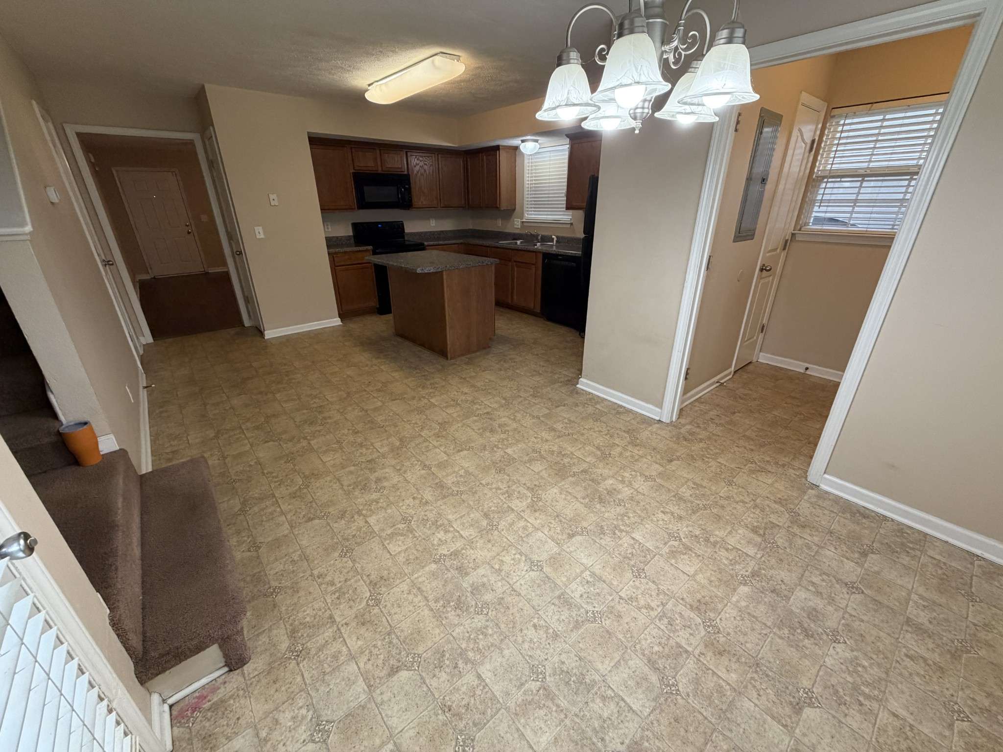 865 Maricopa Dr, Murfreesboro, TN 37128