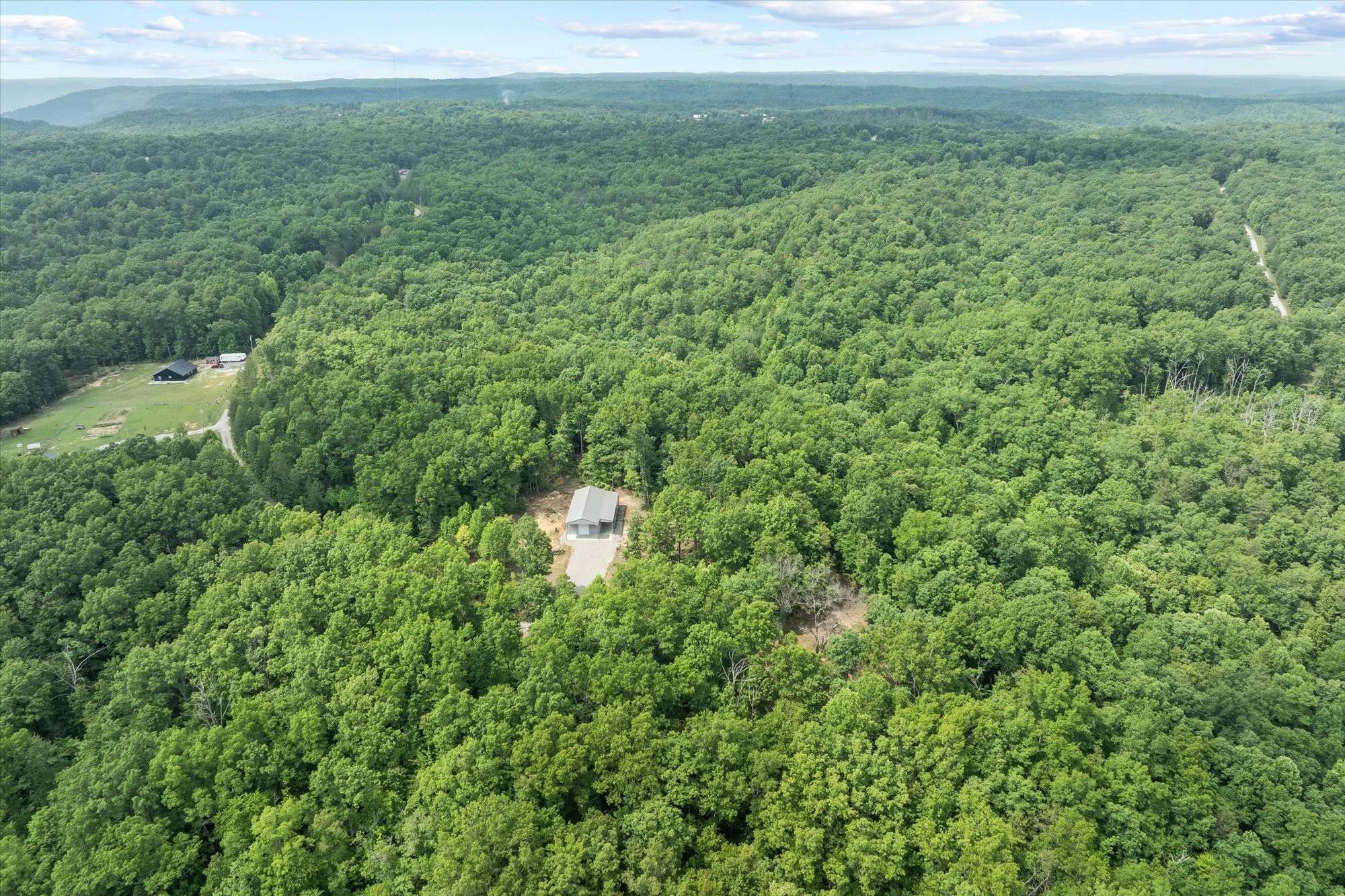280 Paradise Ln, Crawford, TN 38554