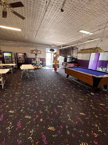 977 W Highway 25 70, Newport, TN 37821