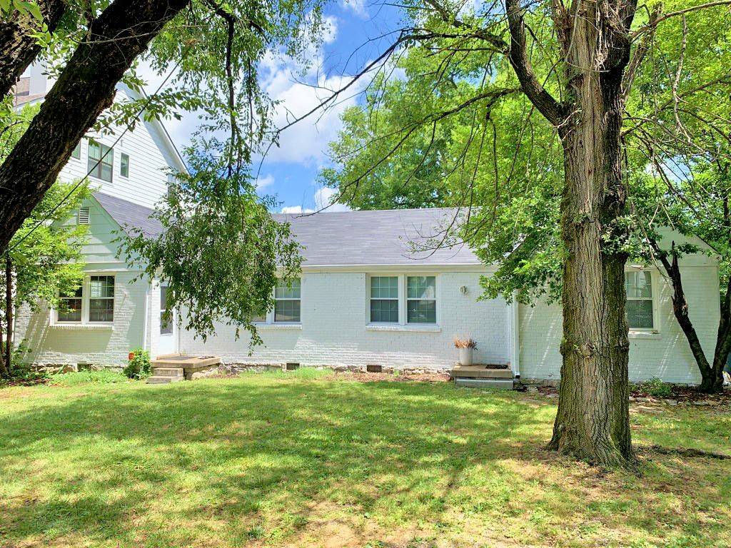 1904 Warfield Dr, Nashville, TN 37215
