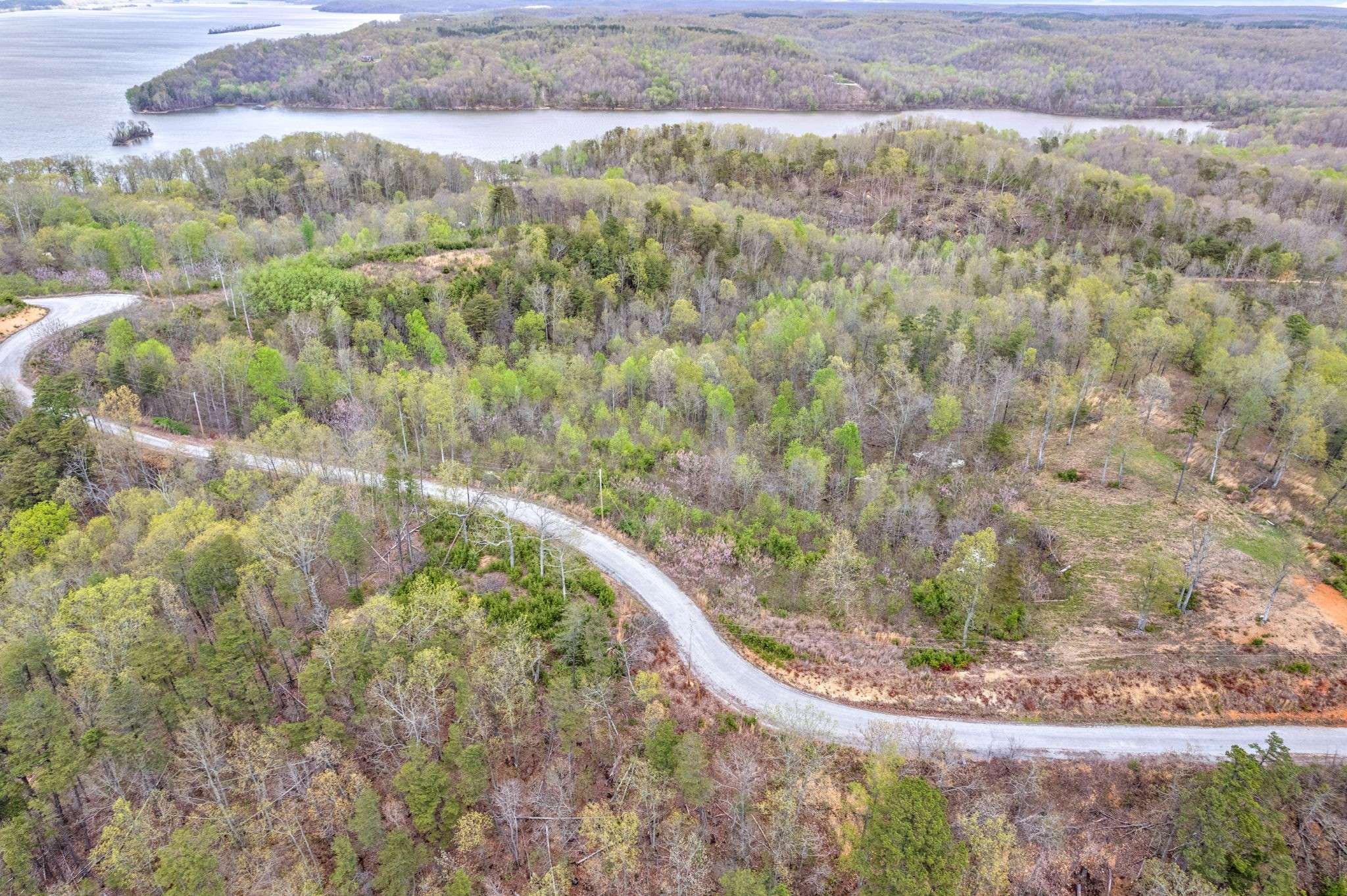 0 Float Dr, Waverly, TN 37185