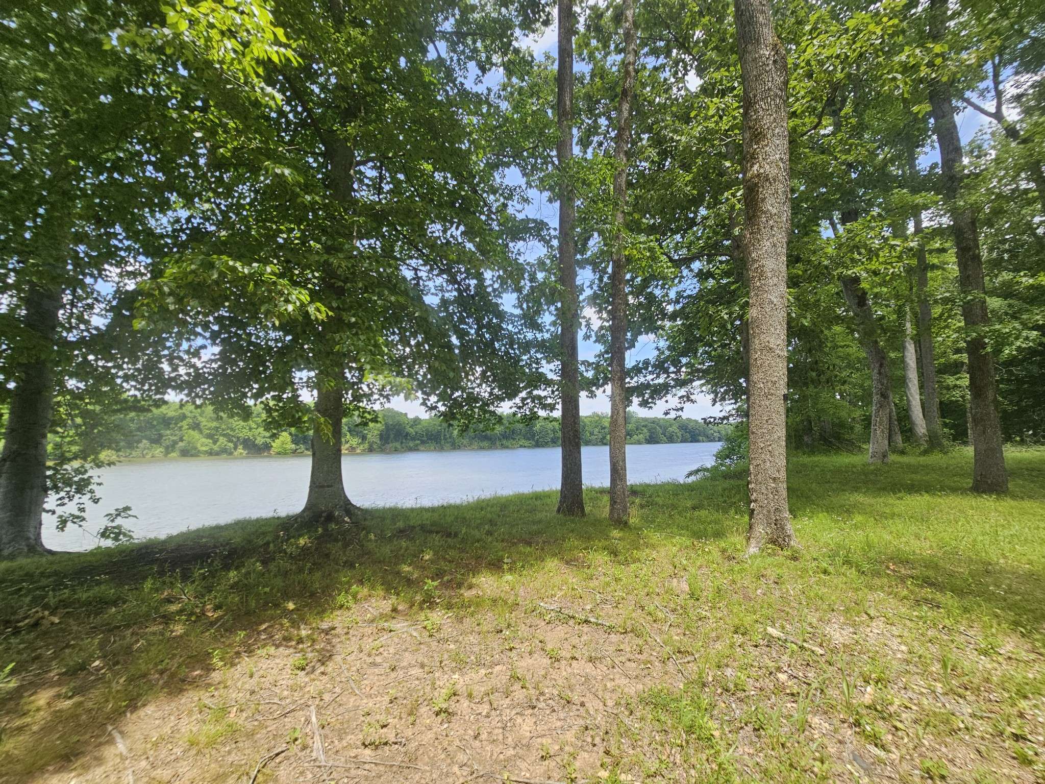 2615 Col James Hardin Dr, Clifton, TN 38425
