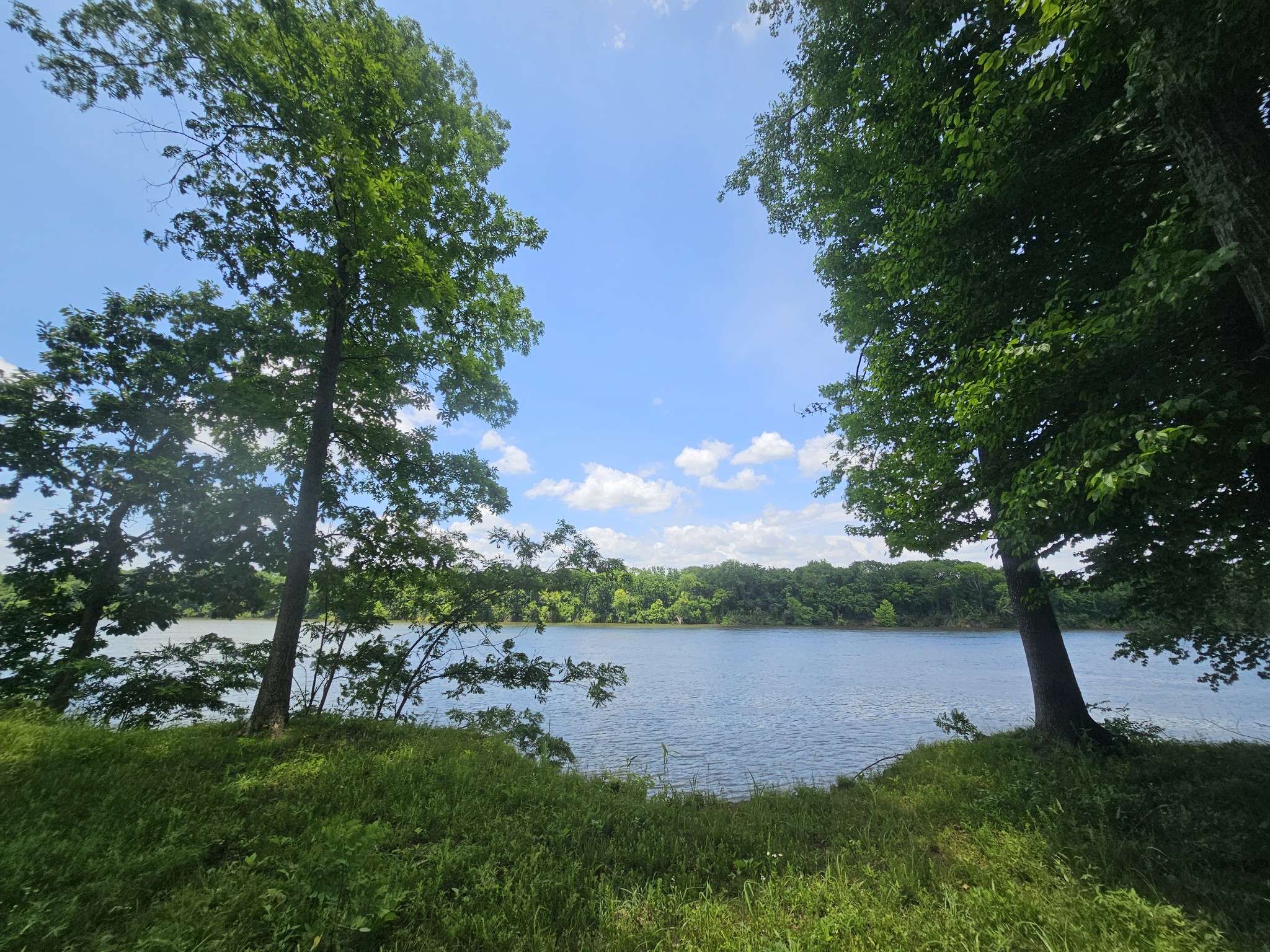 2615 Col James Hardin Dr, Clifton, TN 38425