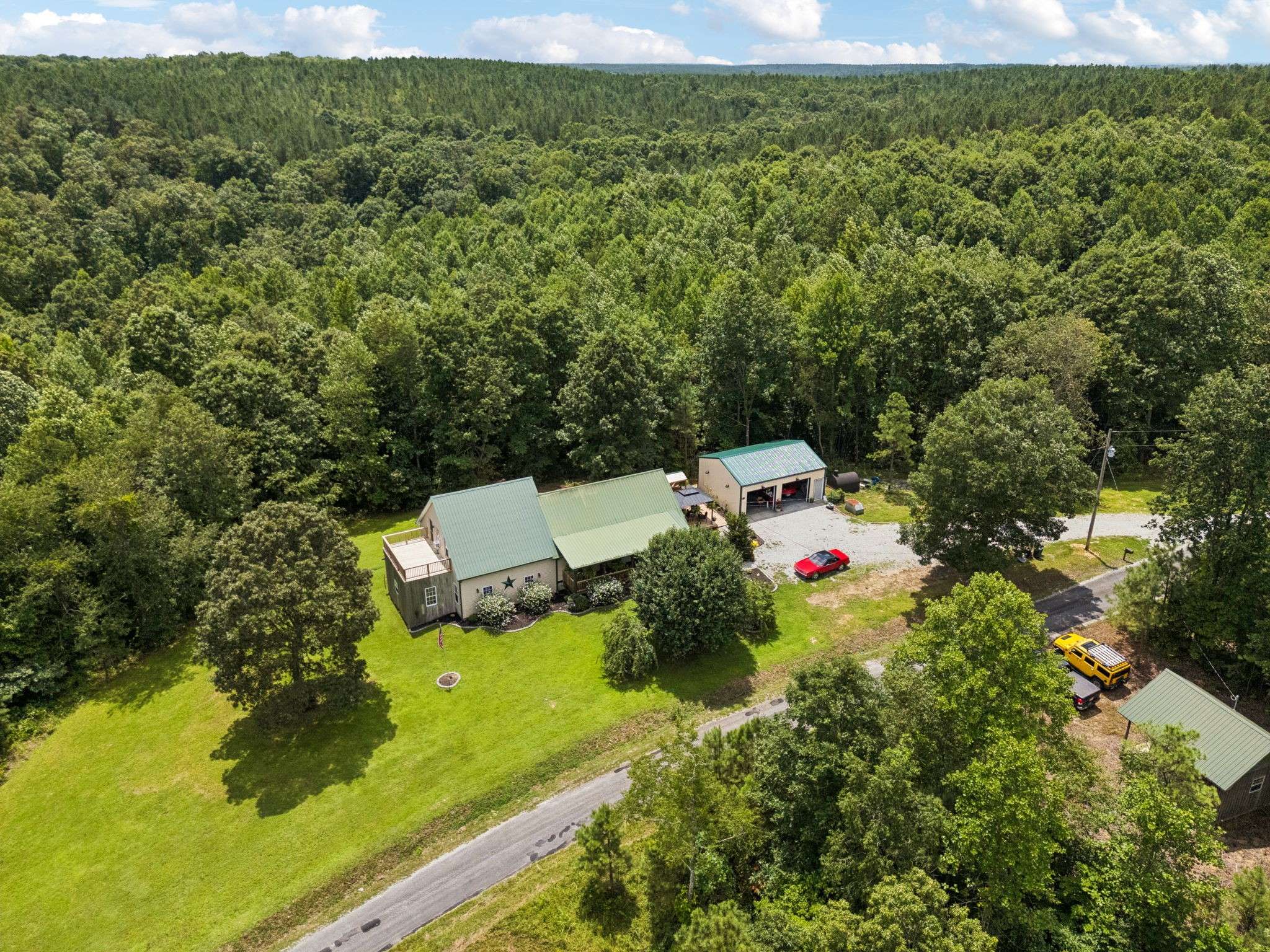 176 Robert Hensley Rd, Hohenwald, TN 38462