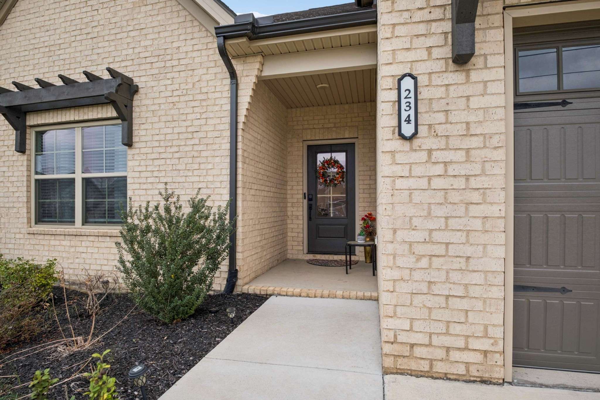 234 Glade Dr, Mount Juliet, TN 37122
