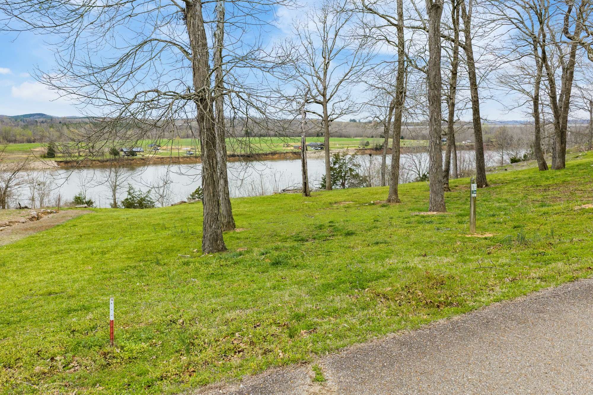 0 Adam Loop, Bath Springs, TN 38311