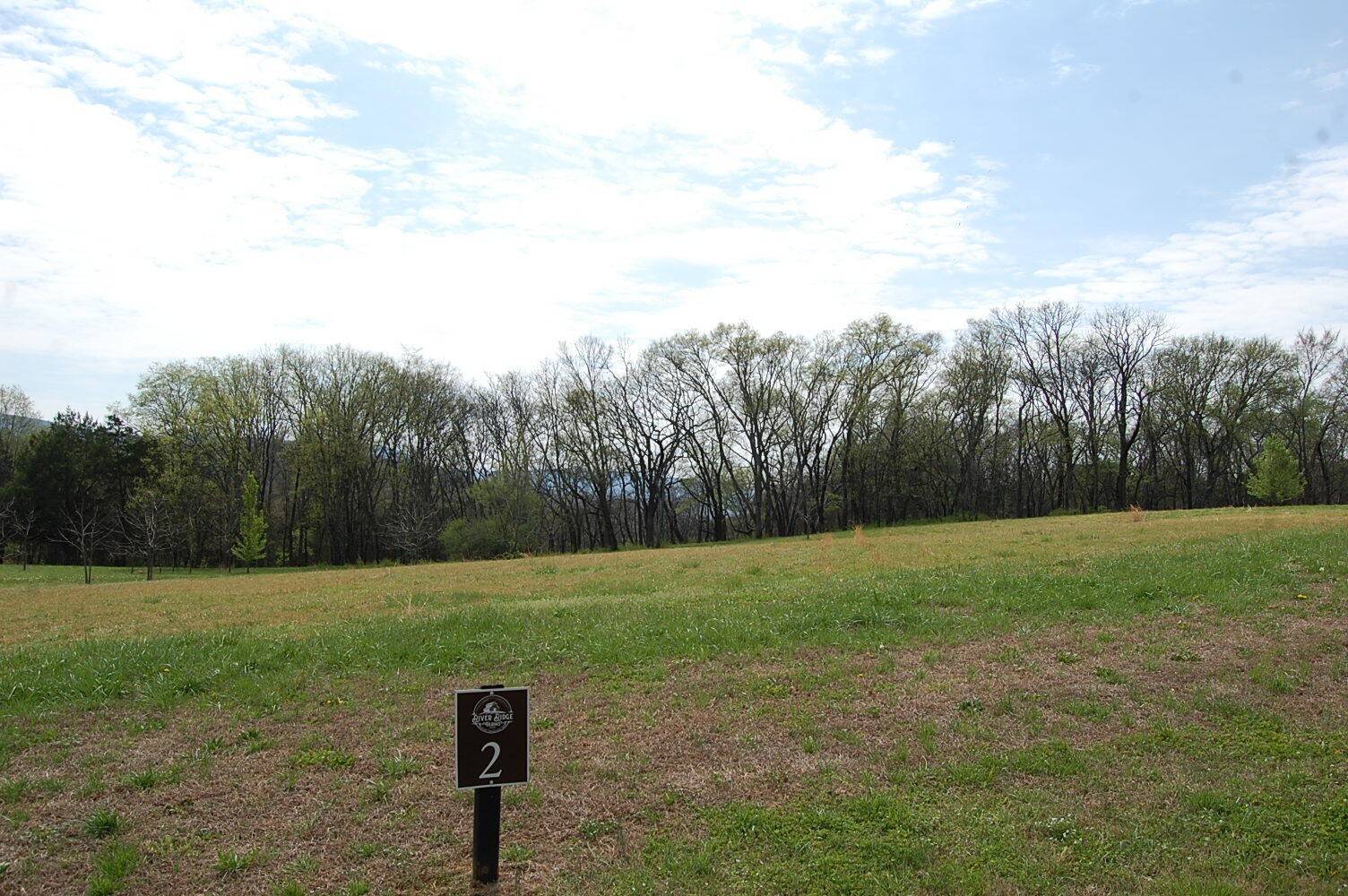 2 Riverbend Lane, Dunlap, TN 37327