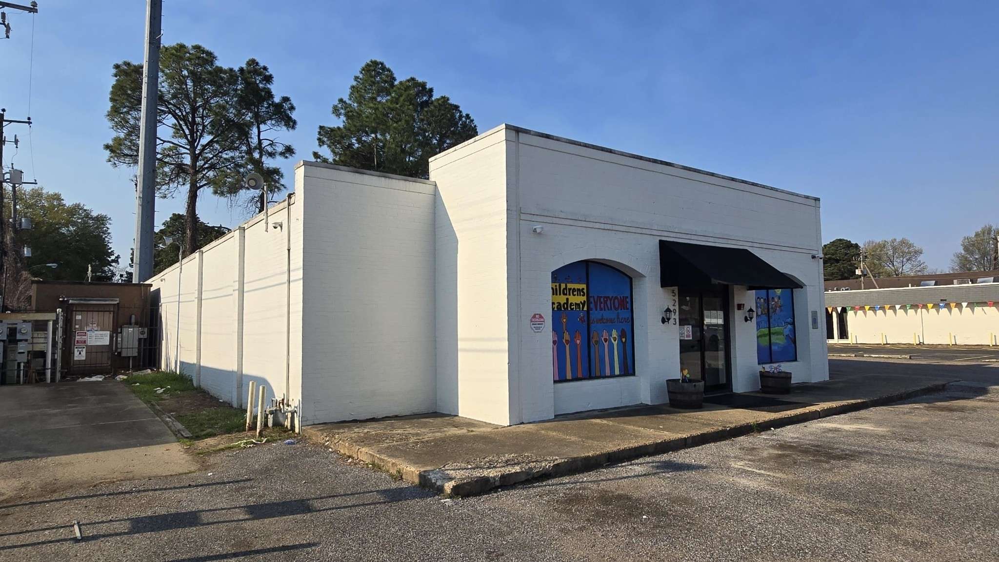 5293 KNIGHT ARNOLD RD, Memphis, TN 38118