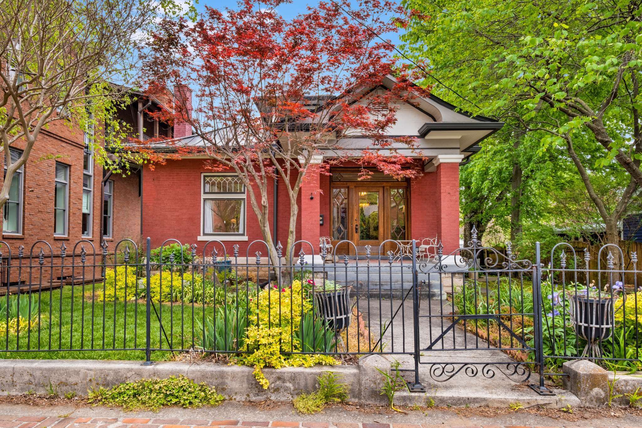 1308 6th Ave #N, Nashville, TN 37208