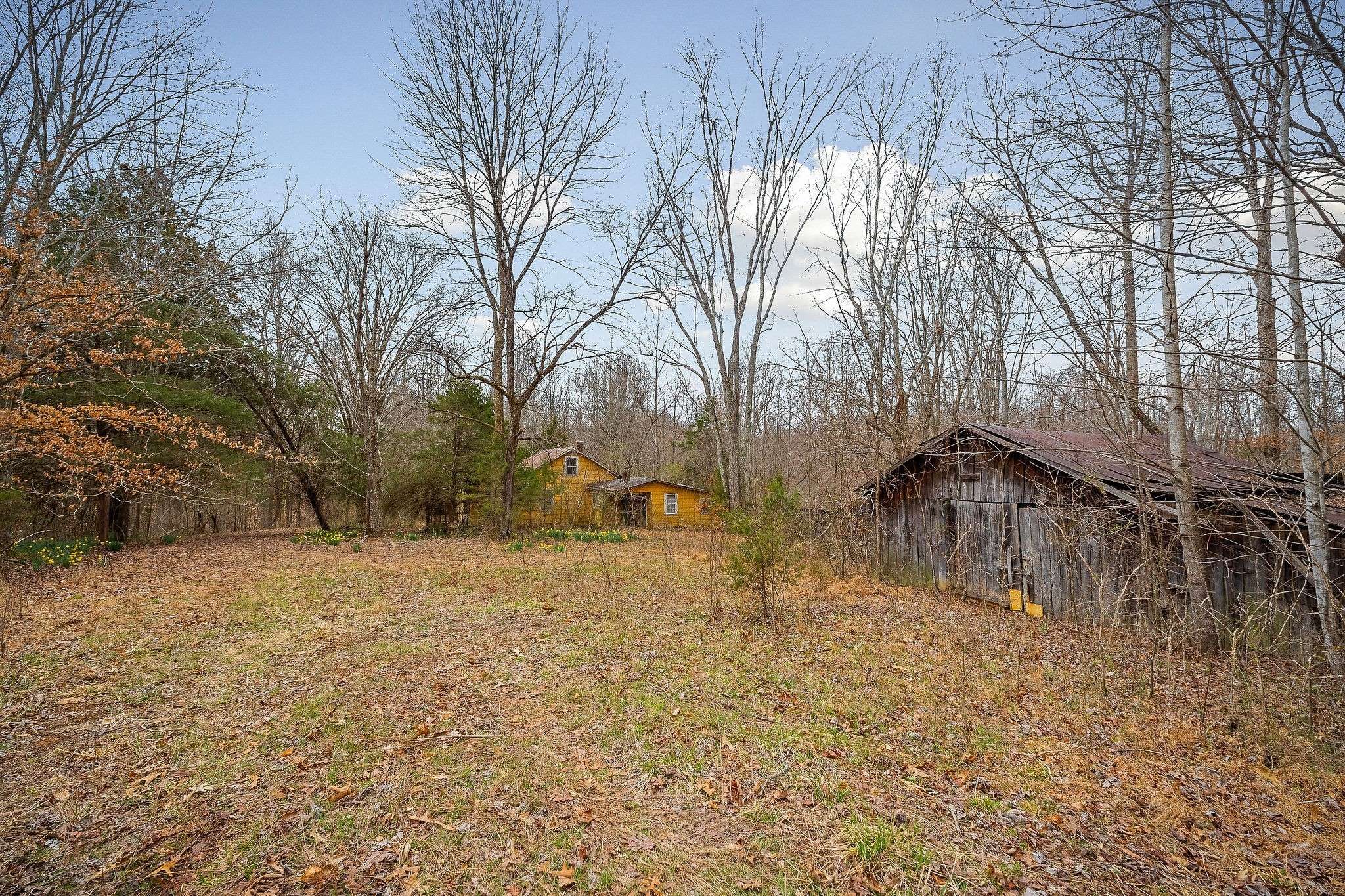 3944 Crawford Rd, Silver Point, TN 38582