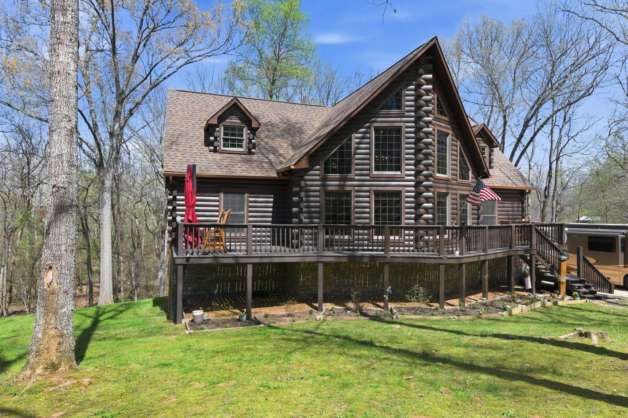 1118 Carrollville Landing Rd, Clifton, TN 38425