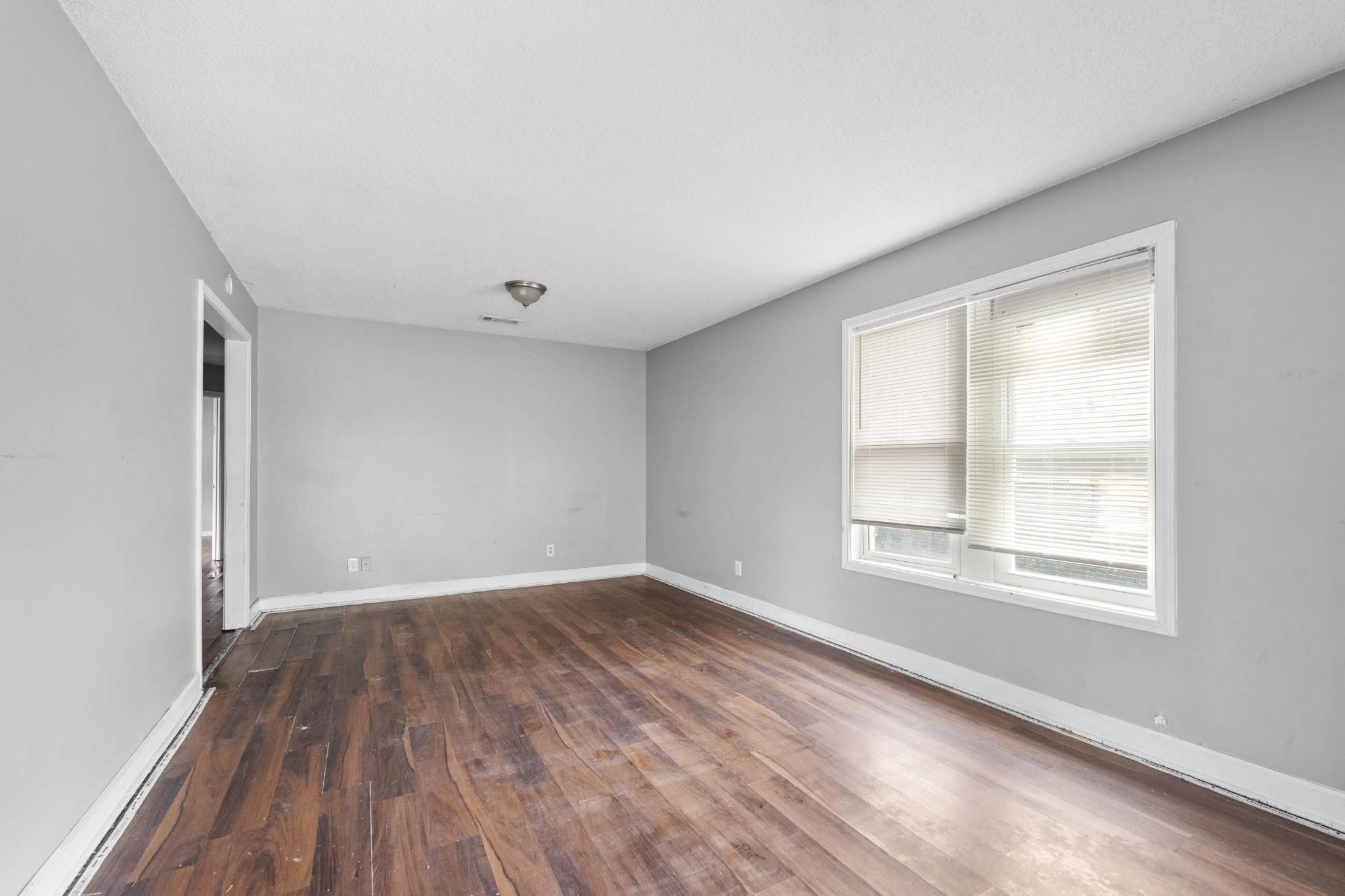 1656 BARTON ST, Memphis, TN 38106