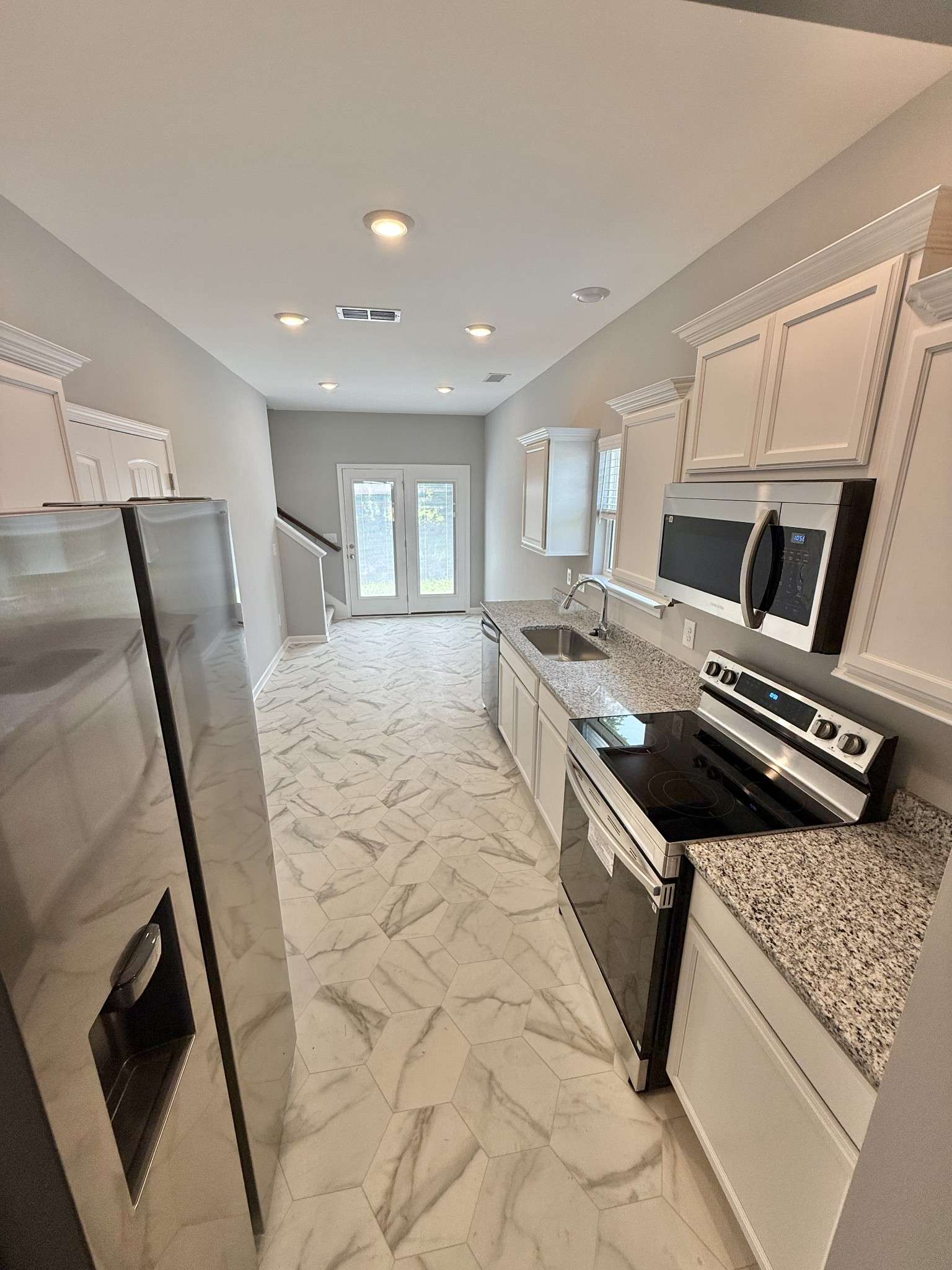 108 Stonehenge Circle, Manchester, TN 37355