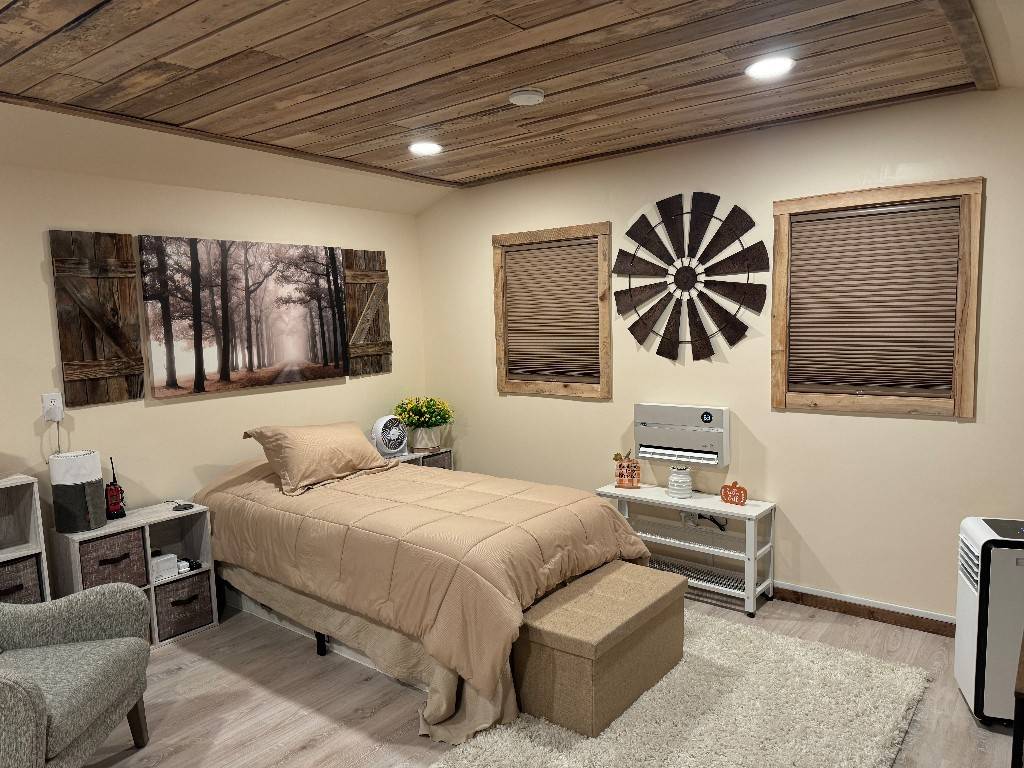 165 Haze Hyde Hollow Rd, Bethpage, TN 37022