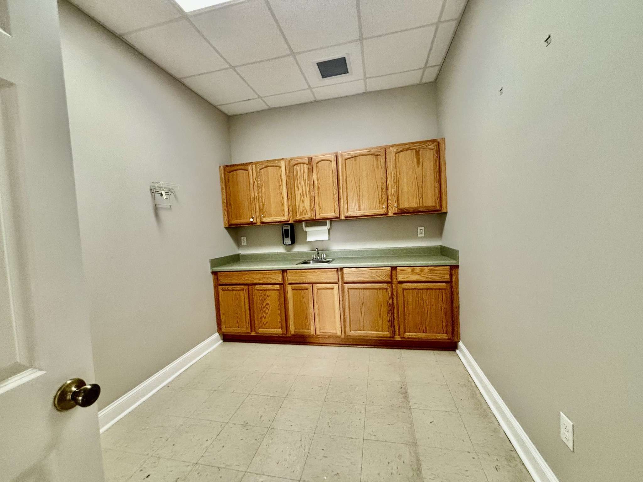 100 Hunters Ln, Tullahoma, TN 37388