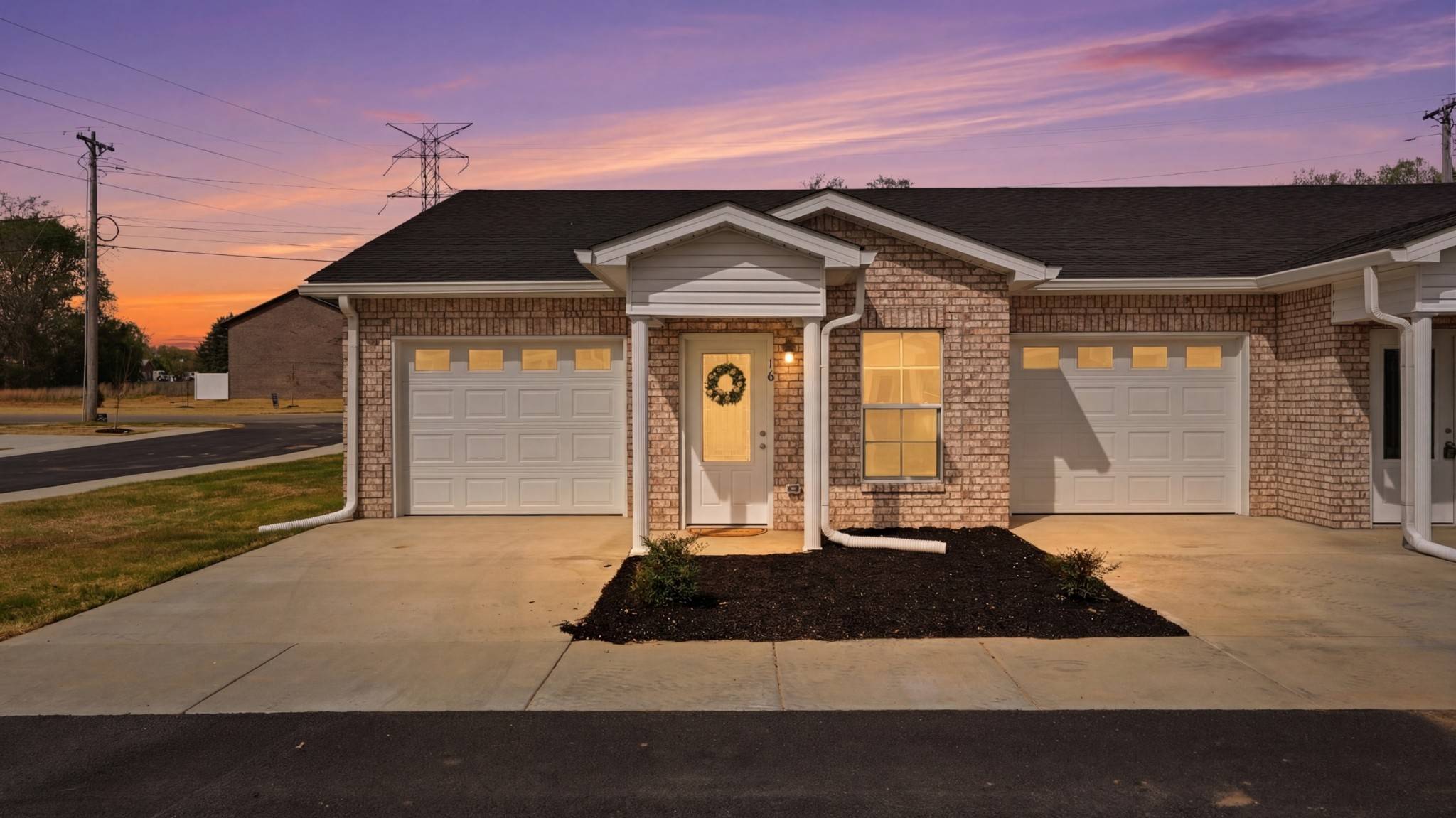 741 Kings Ln #A-2, Tullahoma, TN 37388