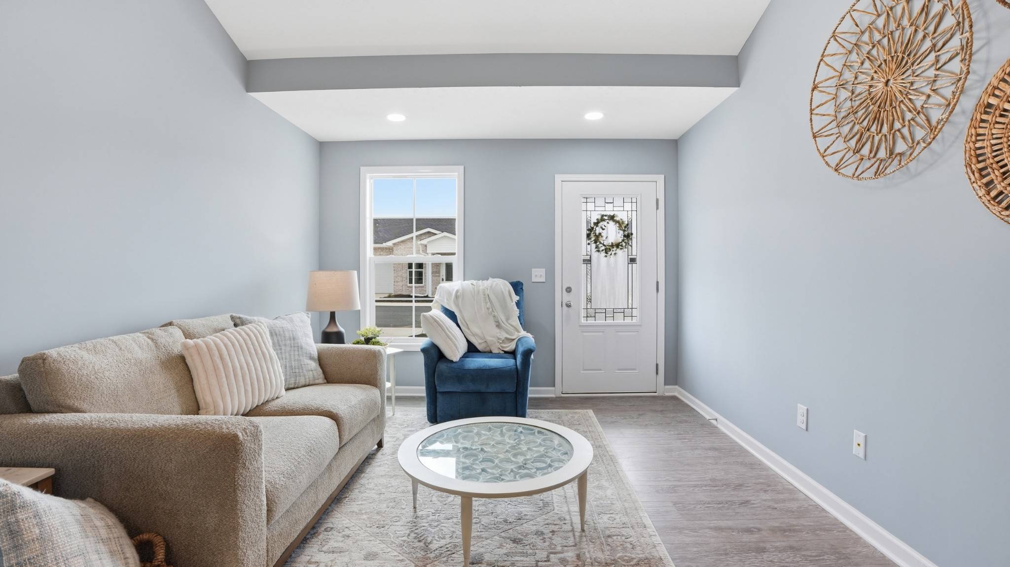 741 Kings Ln #B-9, Tullahoma, TN 37388
