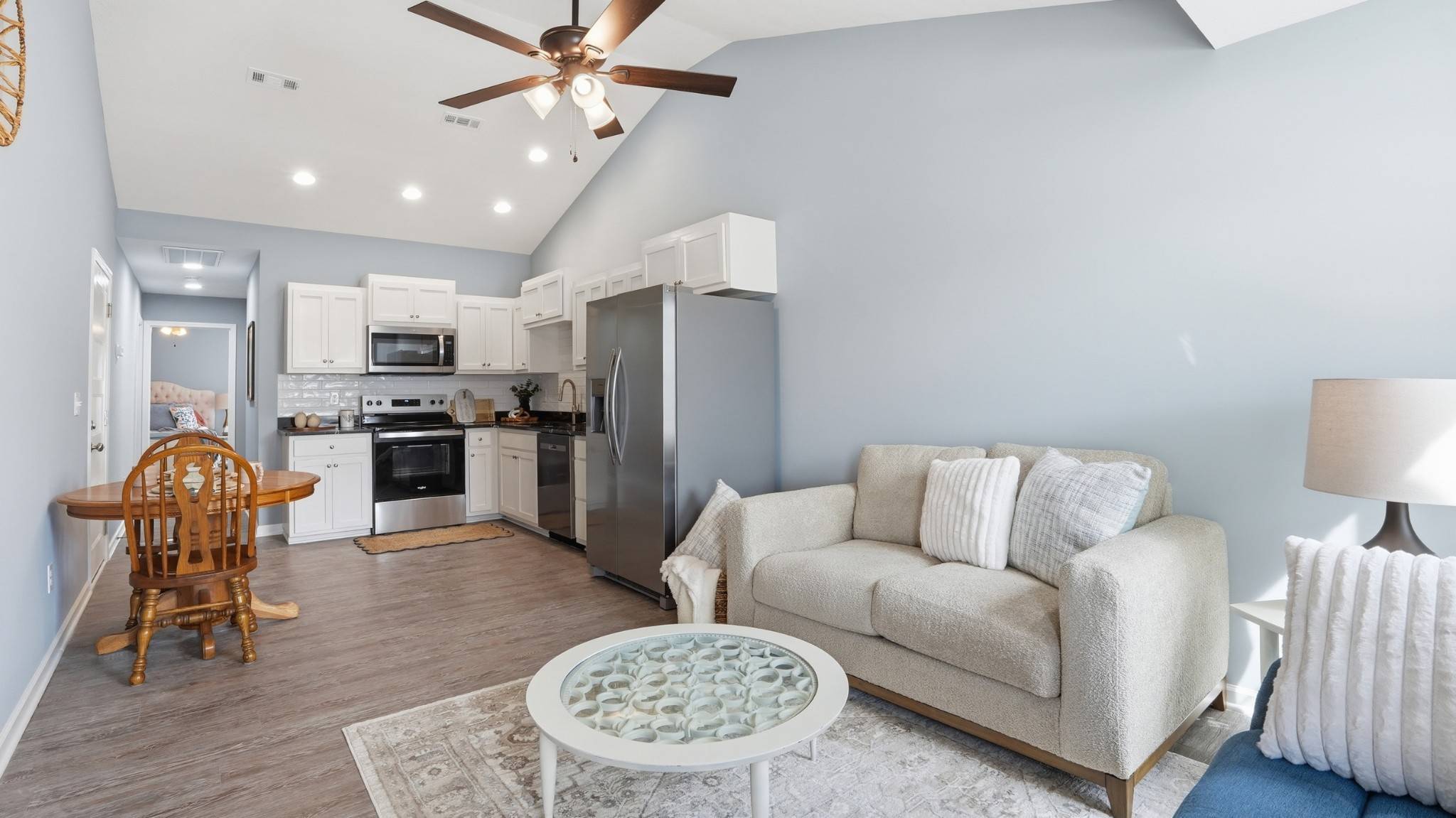 741 Kings Ln #C-13, Tullahoma, TN 37388