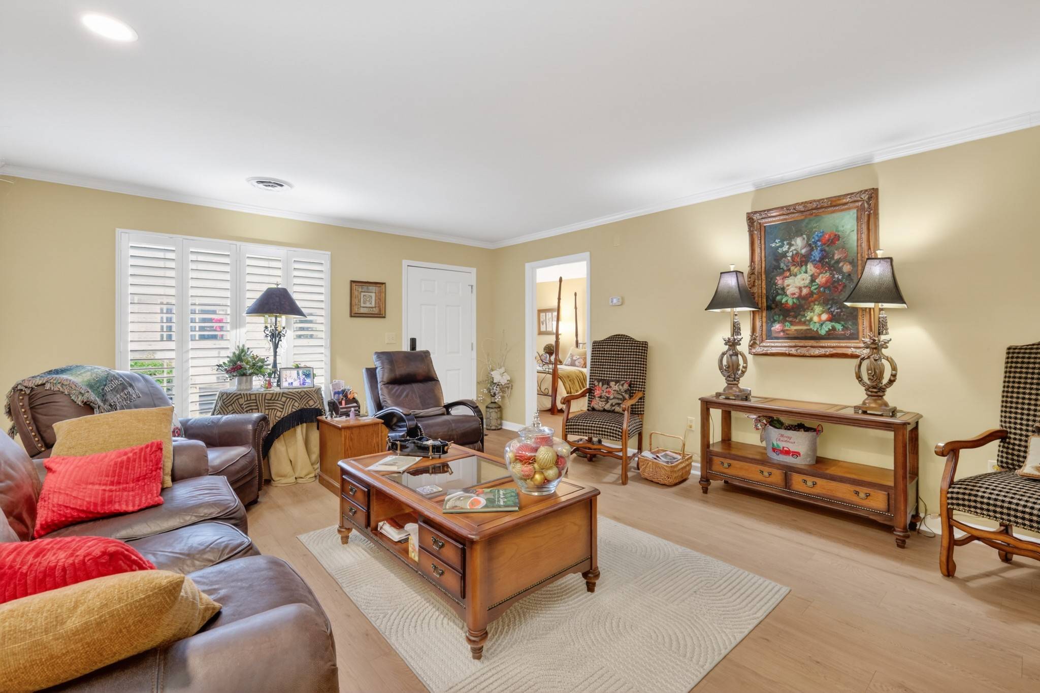 617 E Lane St, Shelbyville, TN 37160