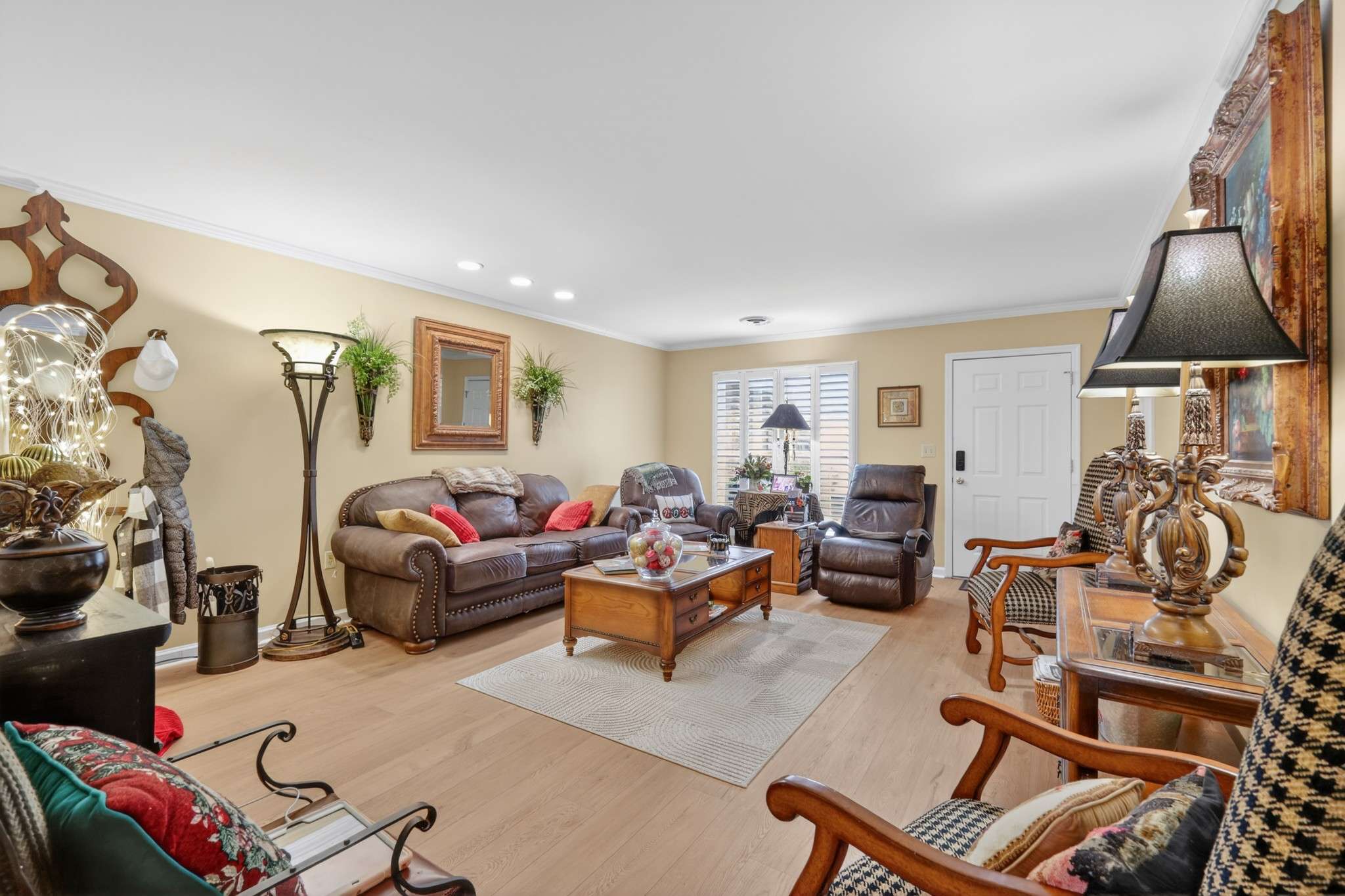 617 E Lane St, Shelbyville, TN 37160