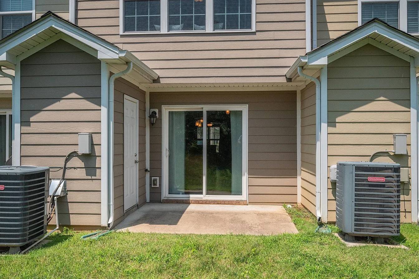 104 Cobblestone Place Dr, Goodlettsville, TN 37072