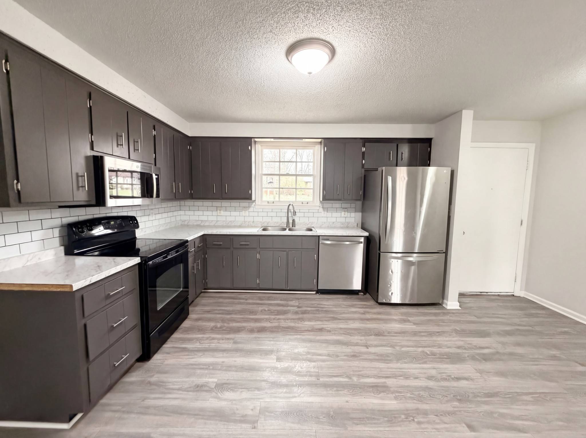435 Victory Rd, Clarksville, TN 37042