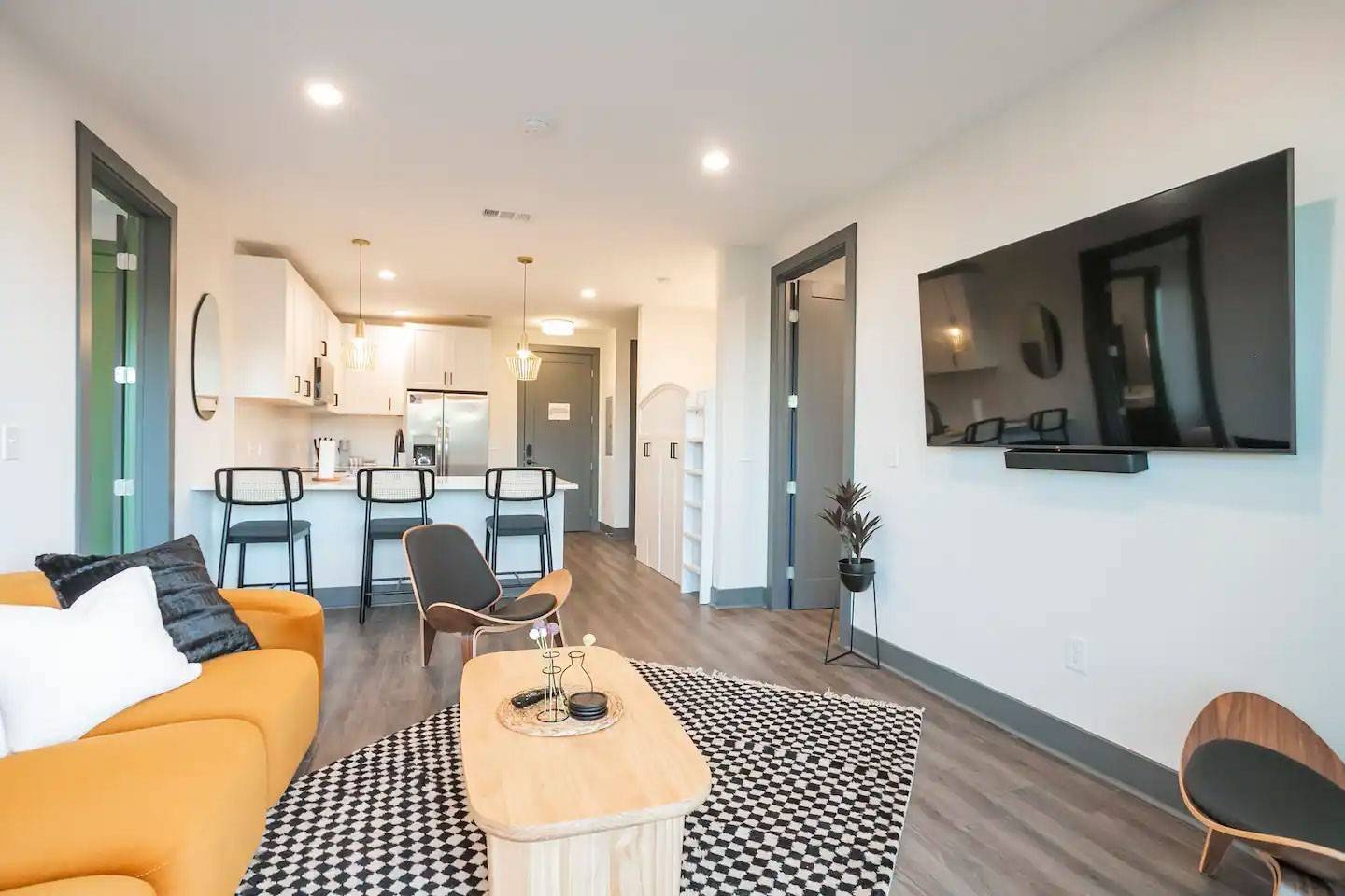 65 Lindsley Ave #313, Nashville, TN 37210