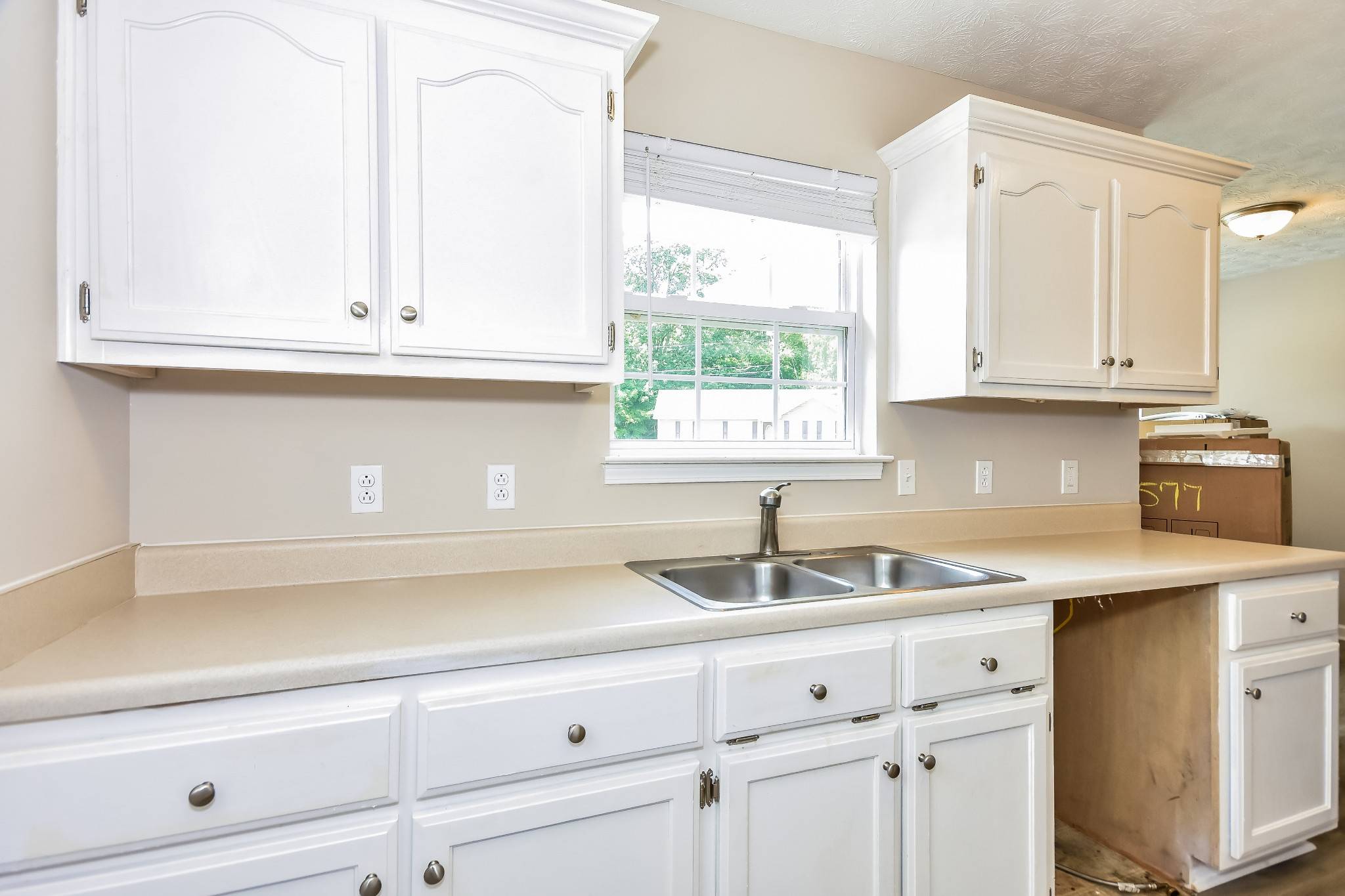 649 Laramie Dr, Springfield, TN 37172