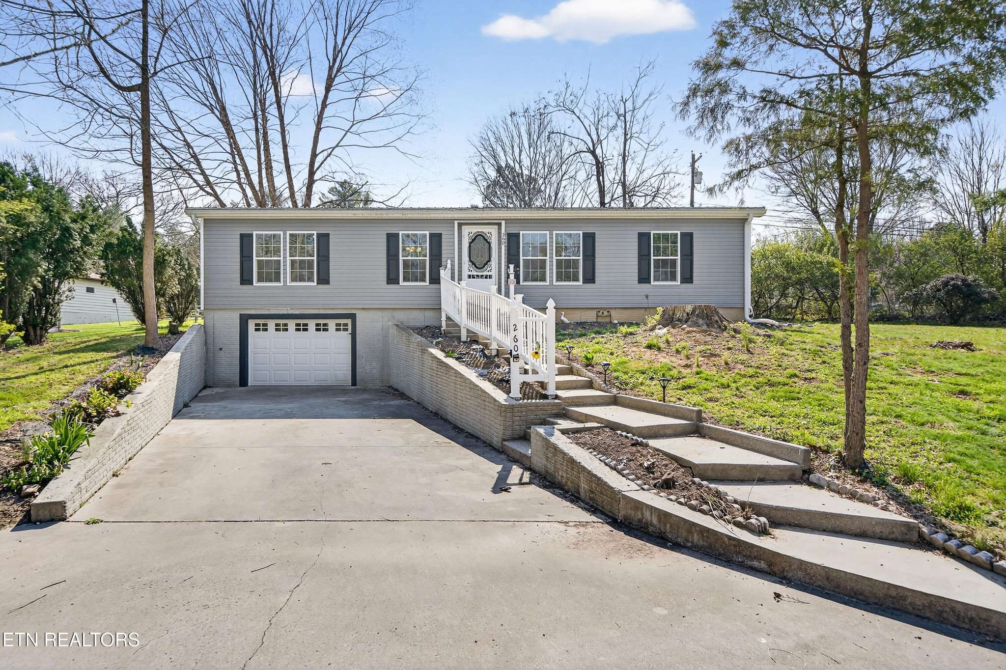 260 Rugby Rd, Crossville, TN 38558