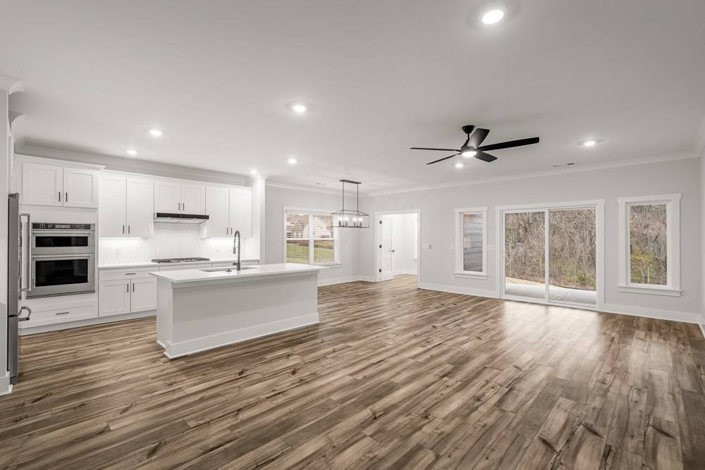 1206 Greensward Avenue, Lebanon, TN 37087