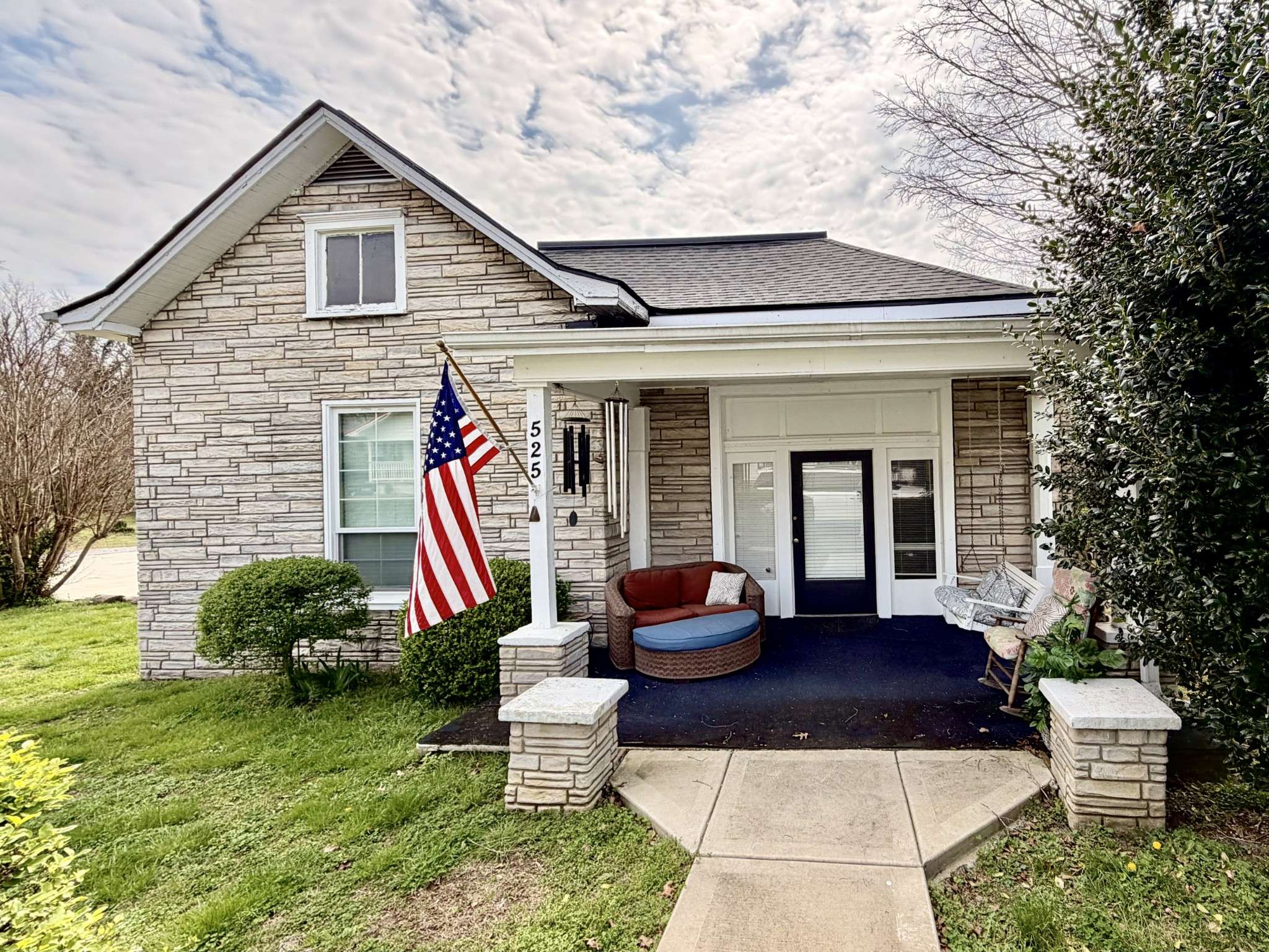525 E Washington St, Pulaski, TN 38478