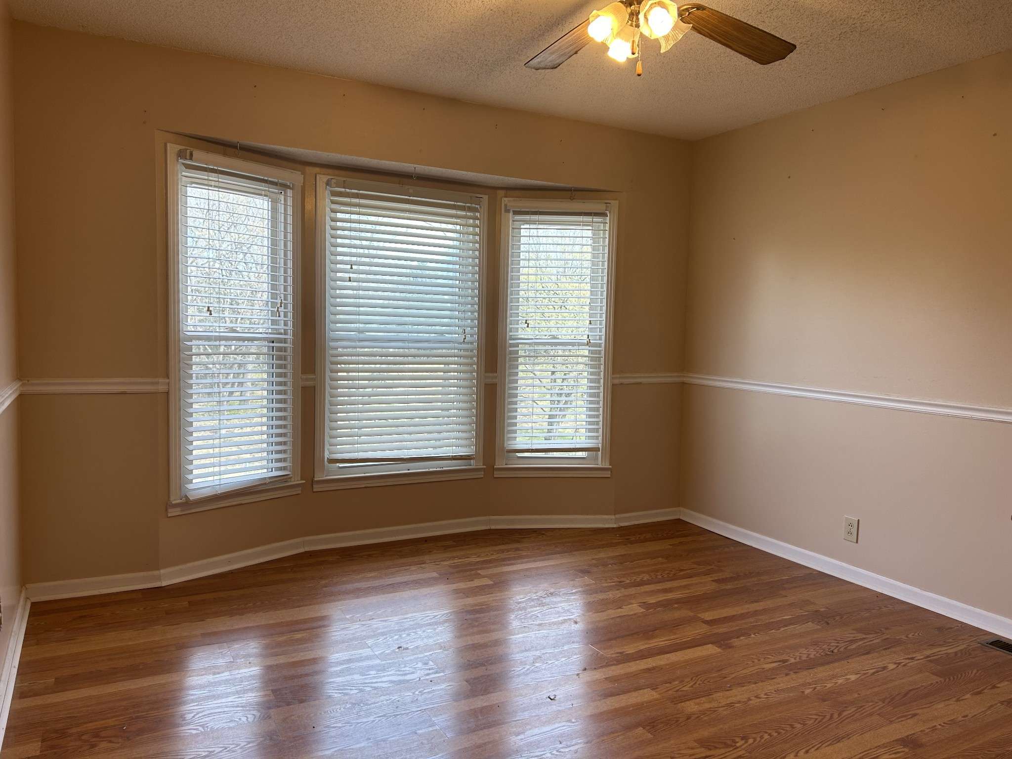 2319 Seven Mile Ferry Rd, Clarksville, TN 37040