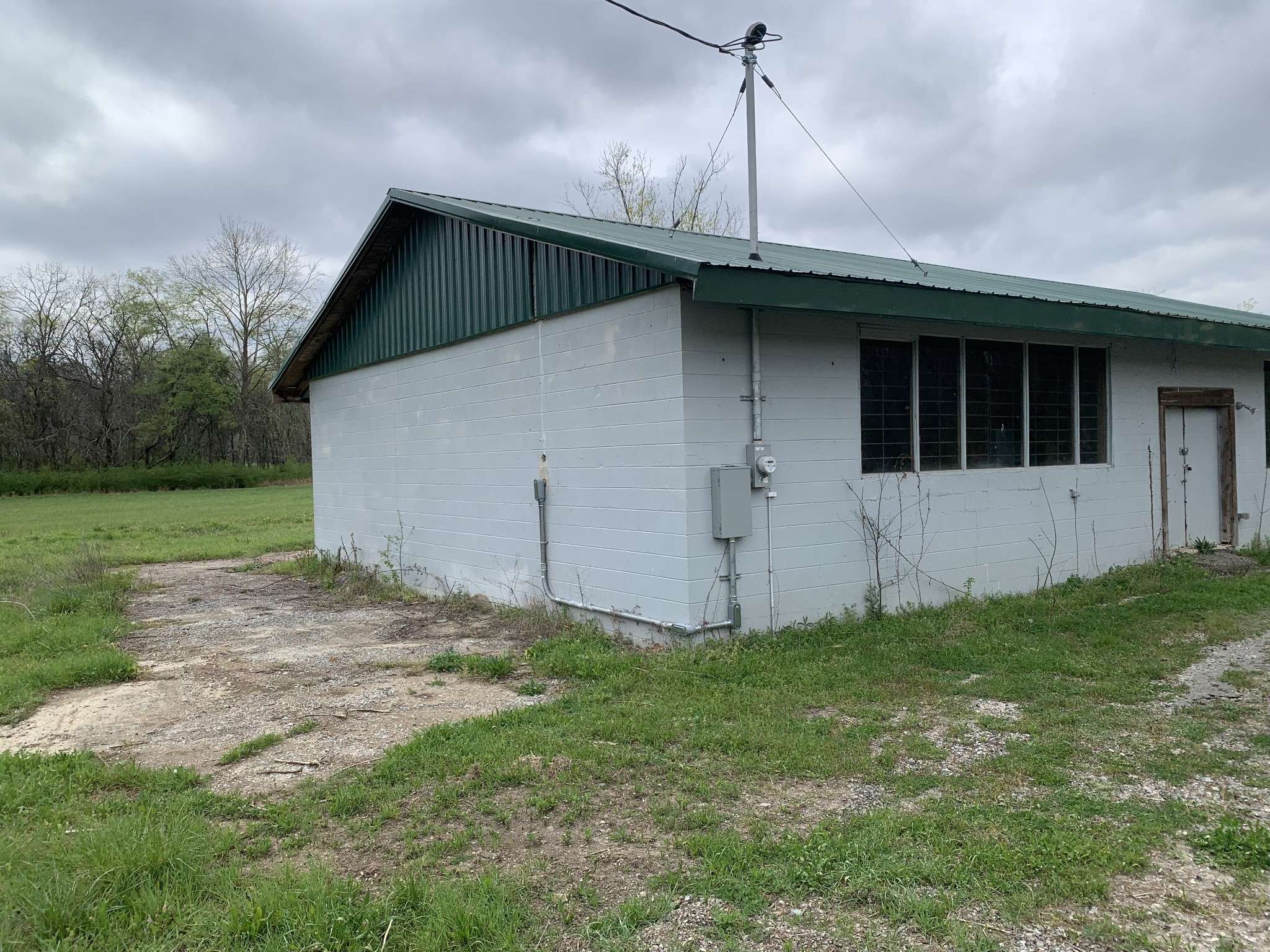 137 Factory Creek Rd, Ethridge, TN 38456