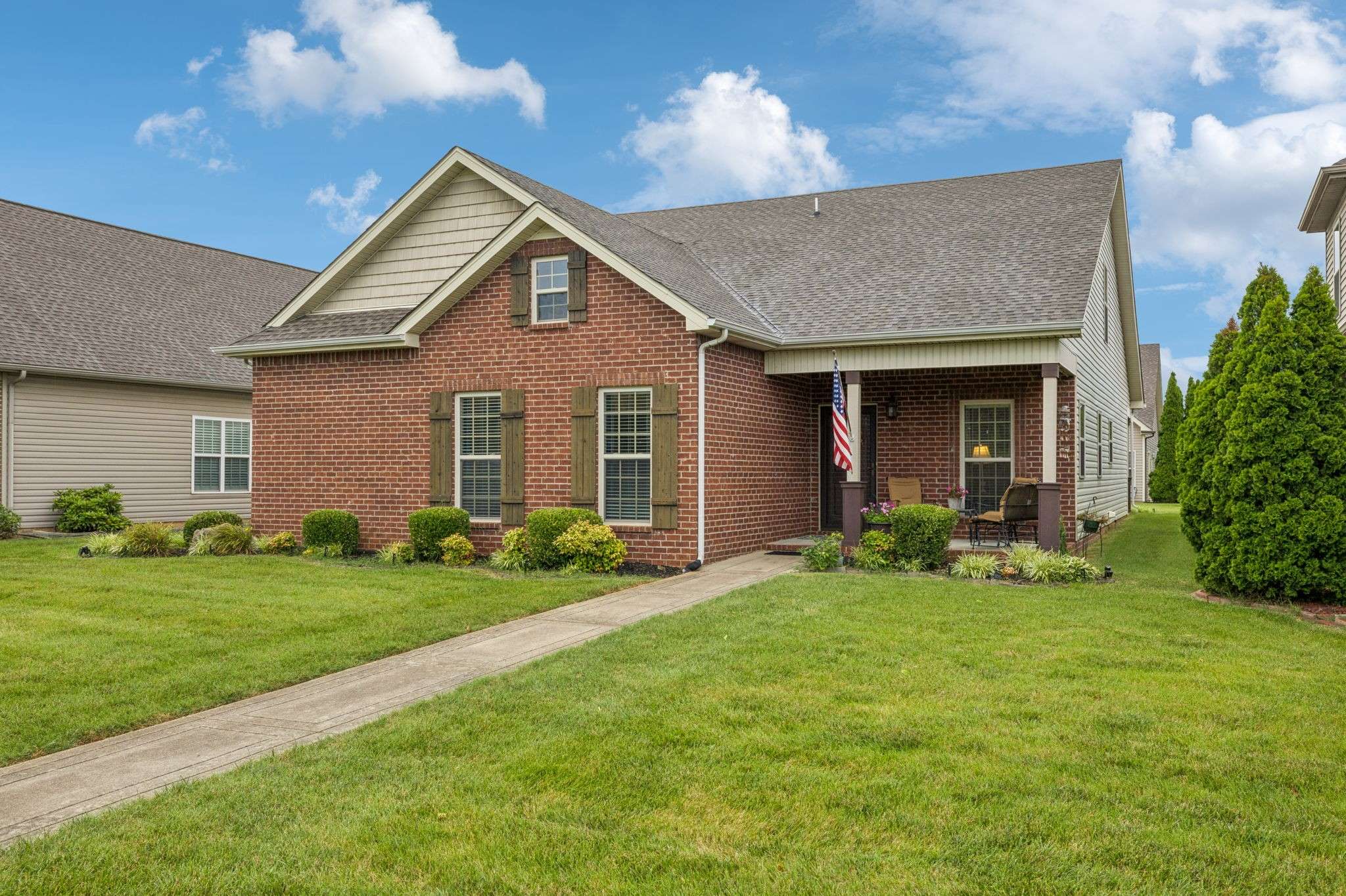 188 Whitman Aly, Clarksville, TN 37043