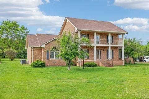2216 Ewing Dr, Lebanon, TN 37087