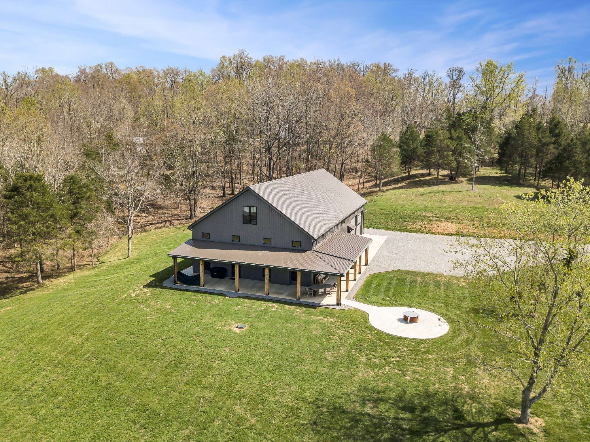156 Junction Dr, Cadiz, KY 42211