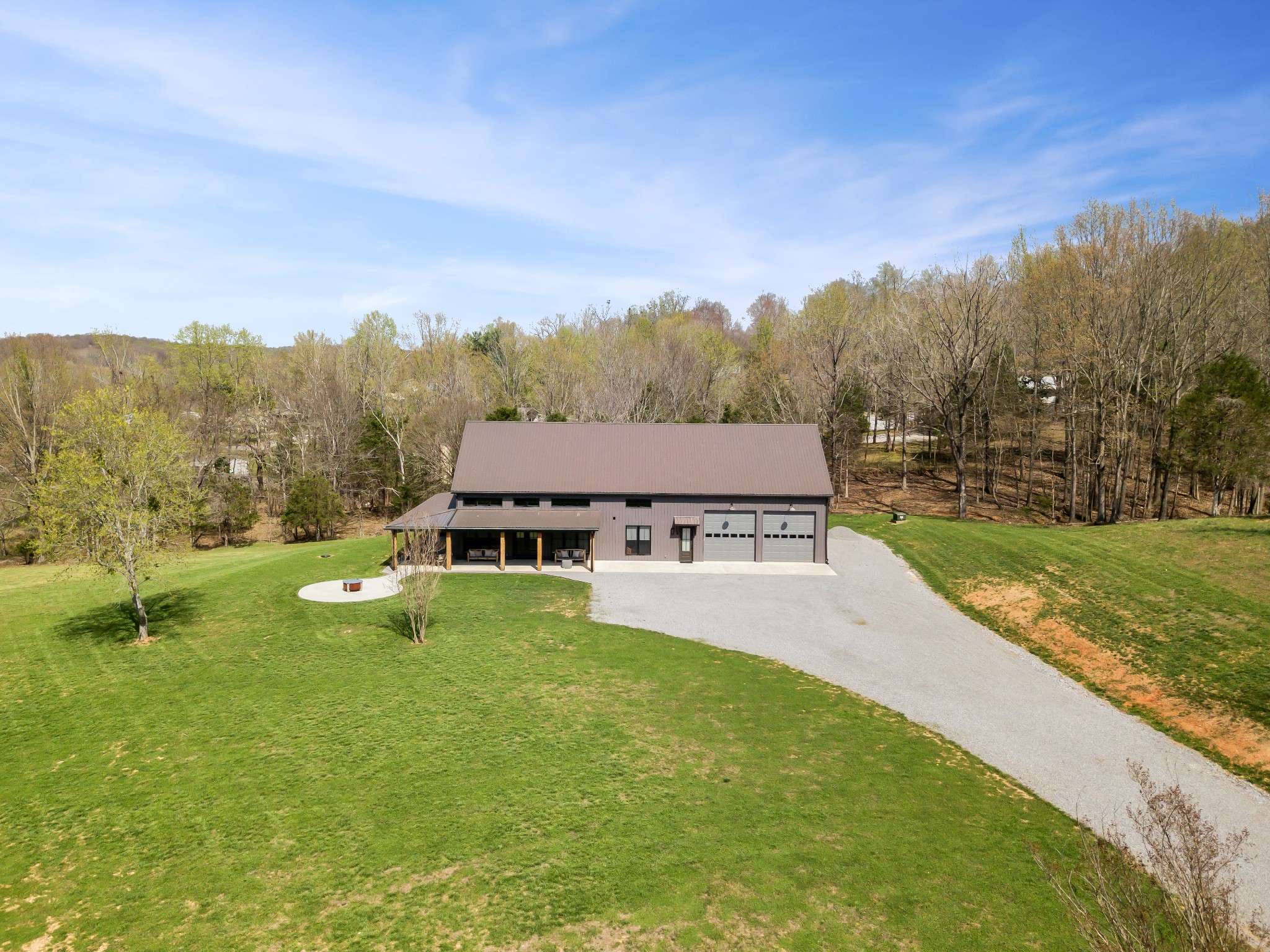 156 Junction Dr, Cadiz, KY 42211