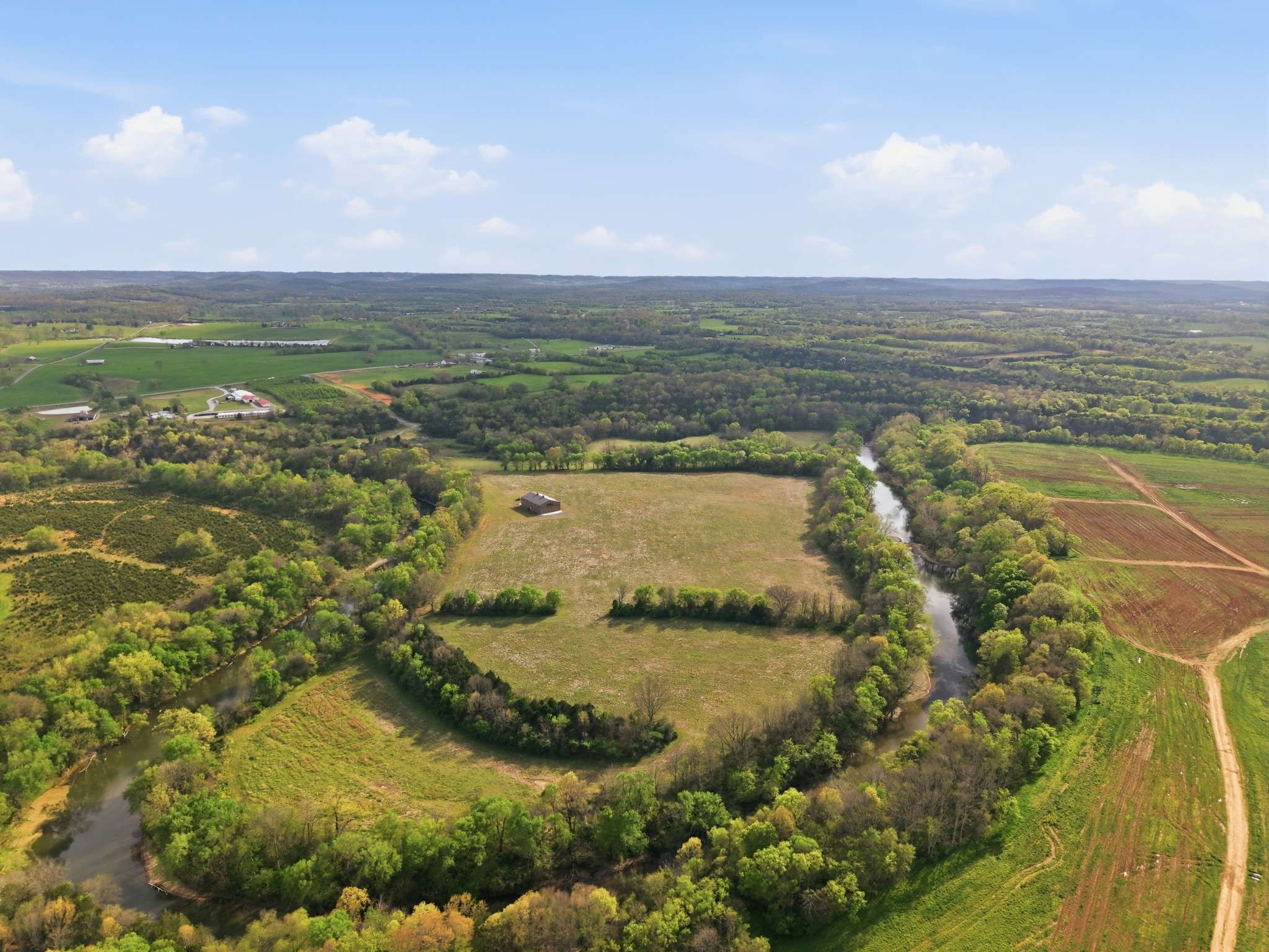 1128 Highway 64 #W, Shelbyville, TN 37160