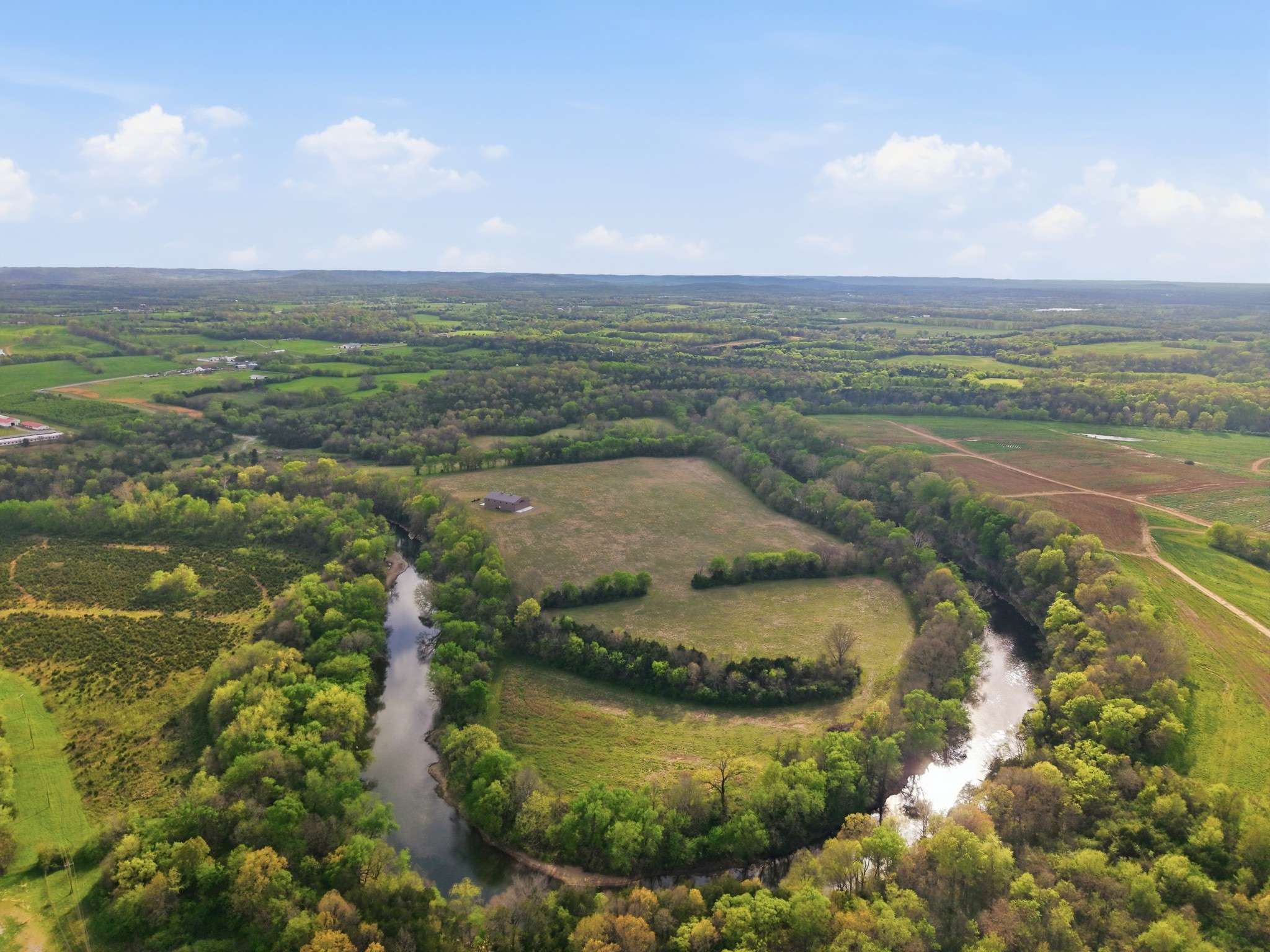 1128 Highway 64 #W, Shelbyville, TN 37160