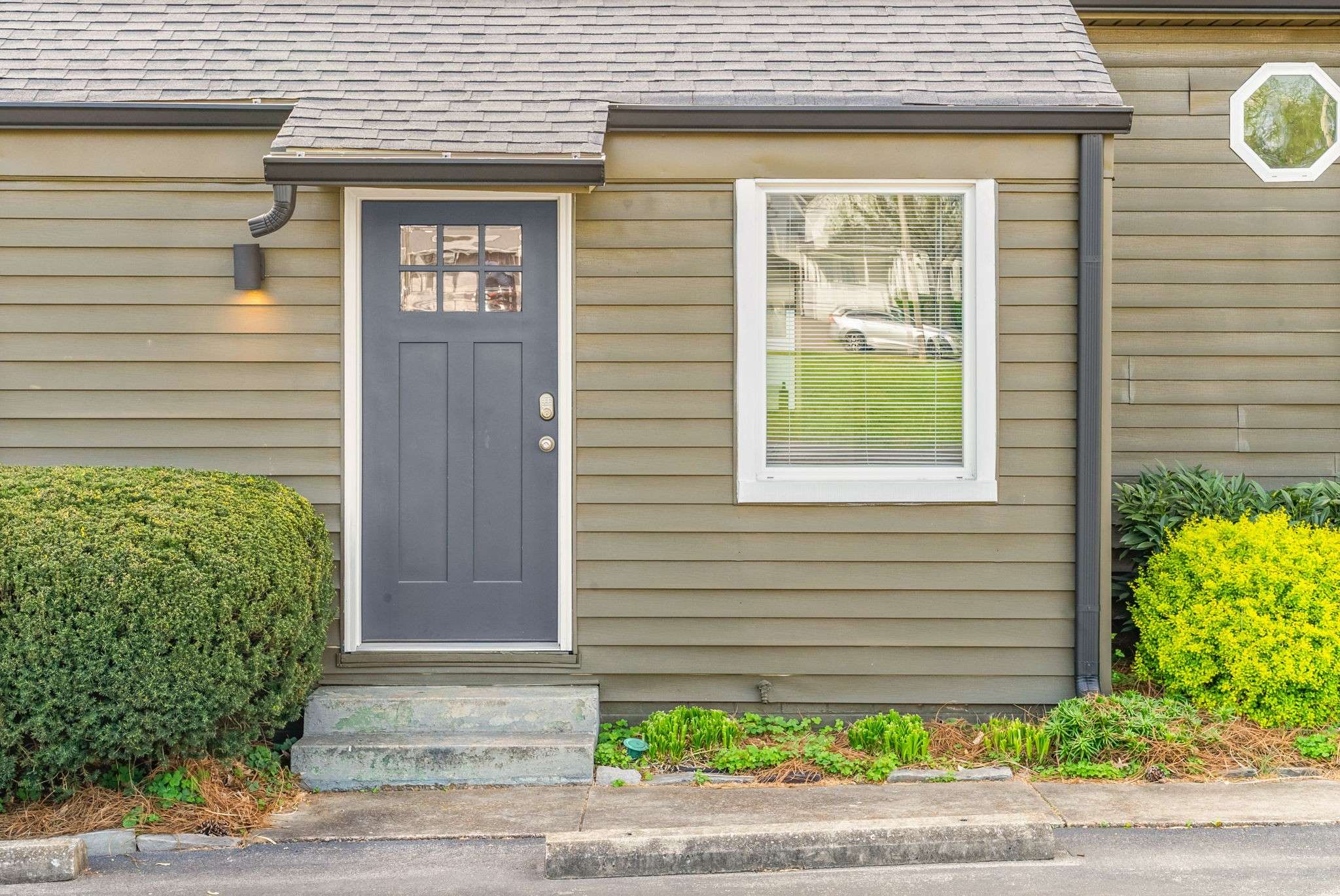2809 Azalea Pl, Nashville, TN 37204