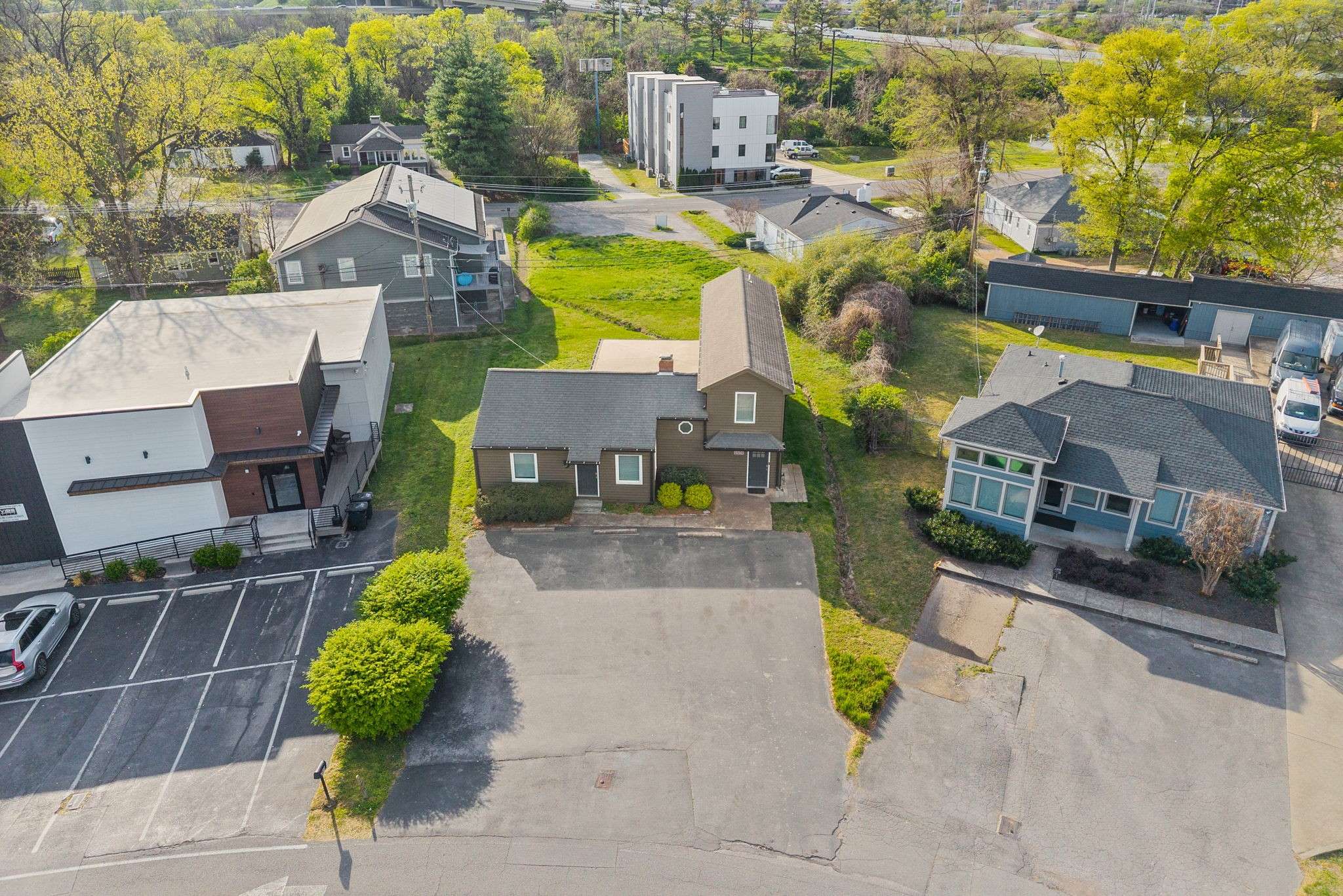 2809 Azalea Pl, Nashville, TN 37204