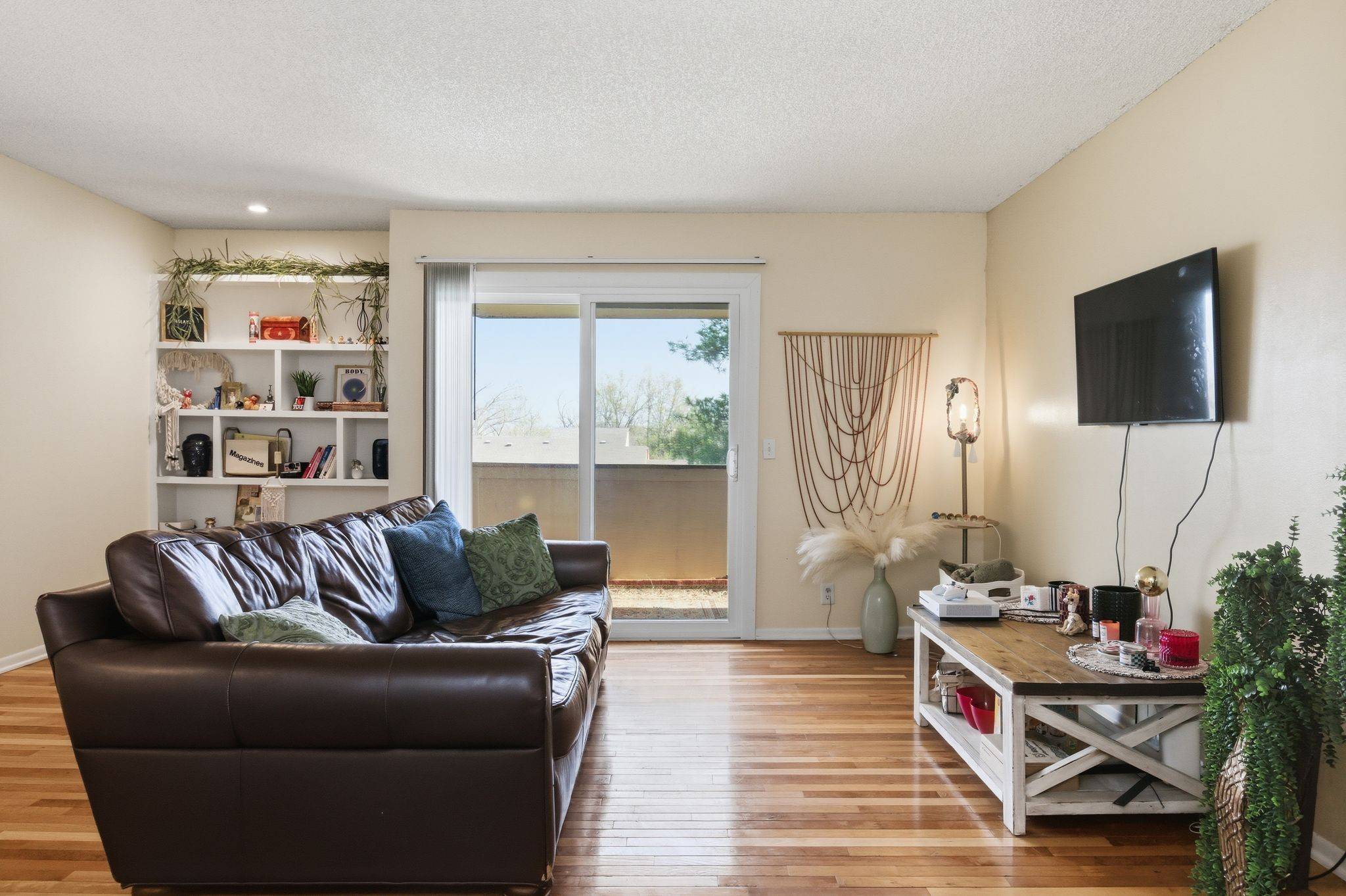 515 Basswood Ave ##J94, Nashville, TN 37209