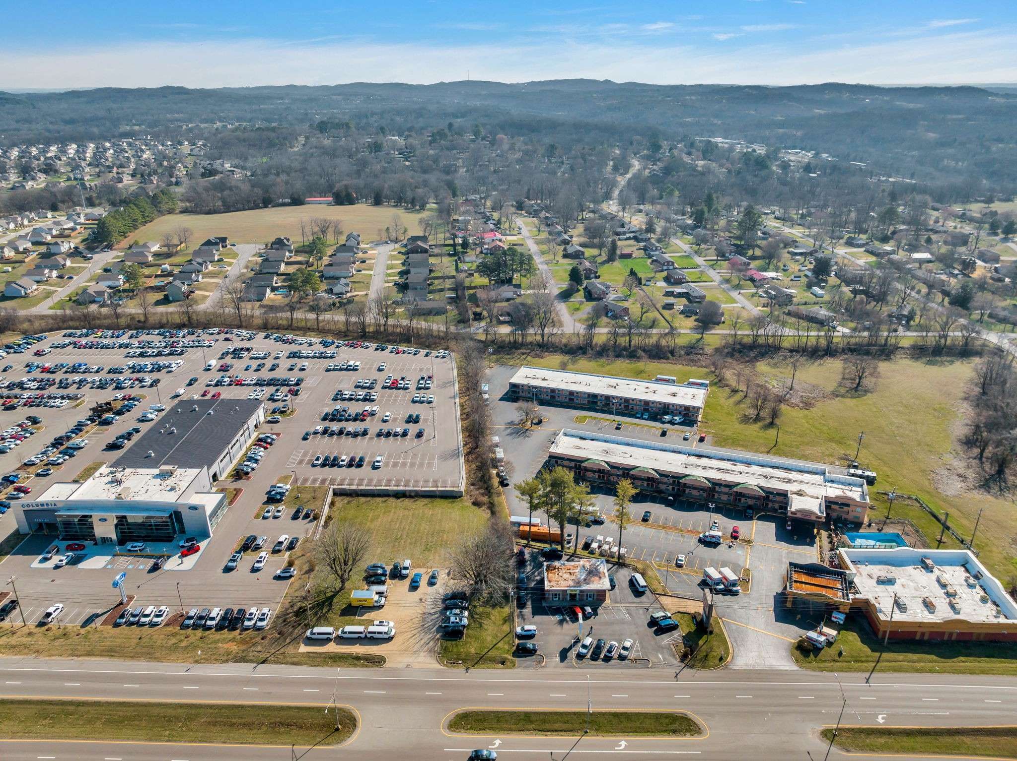 1210 Nashville Hwy, Columbia, TN 38401
